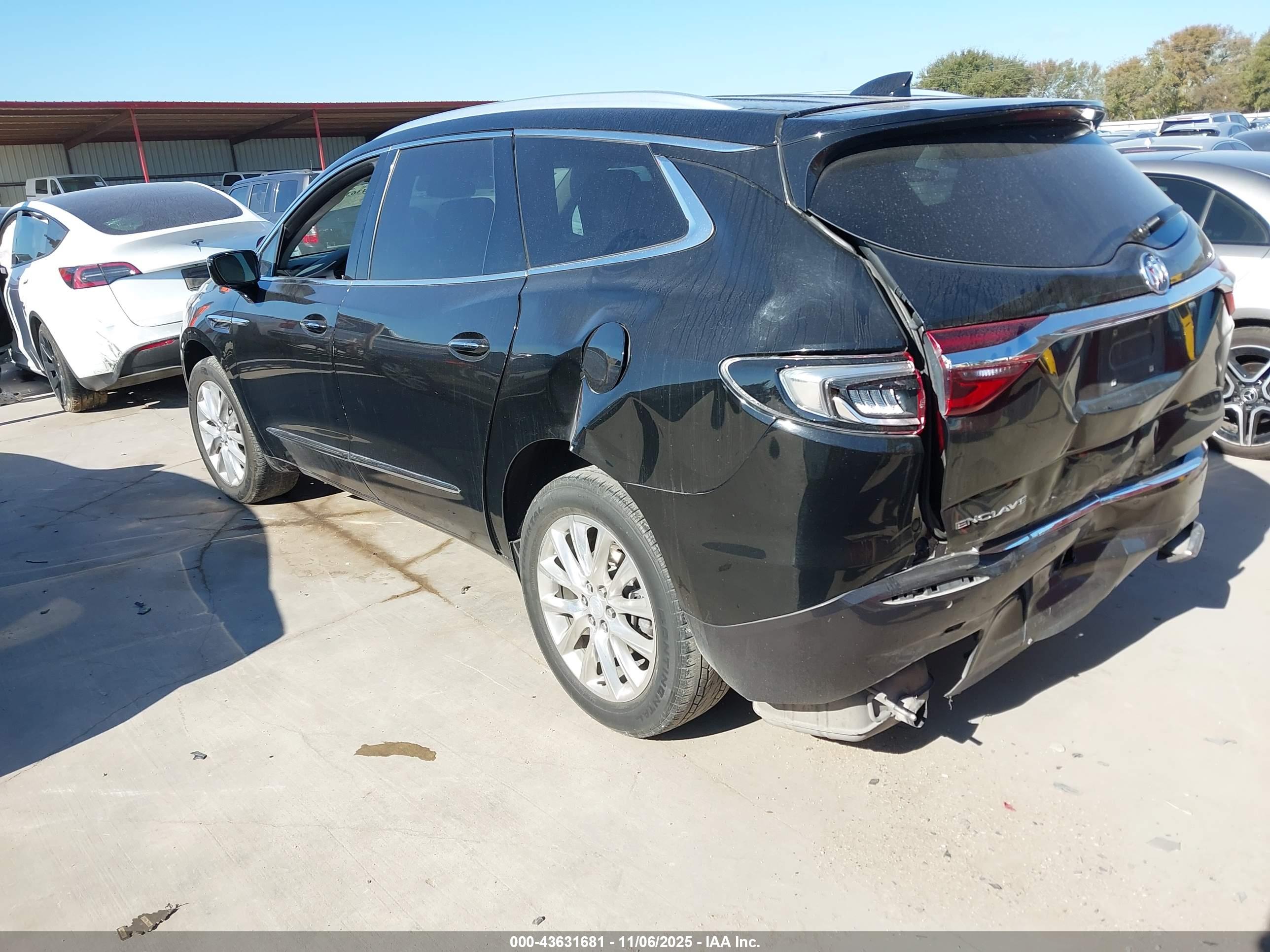 BUICK ENCLAVE image 3