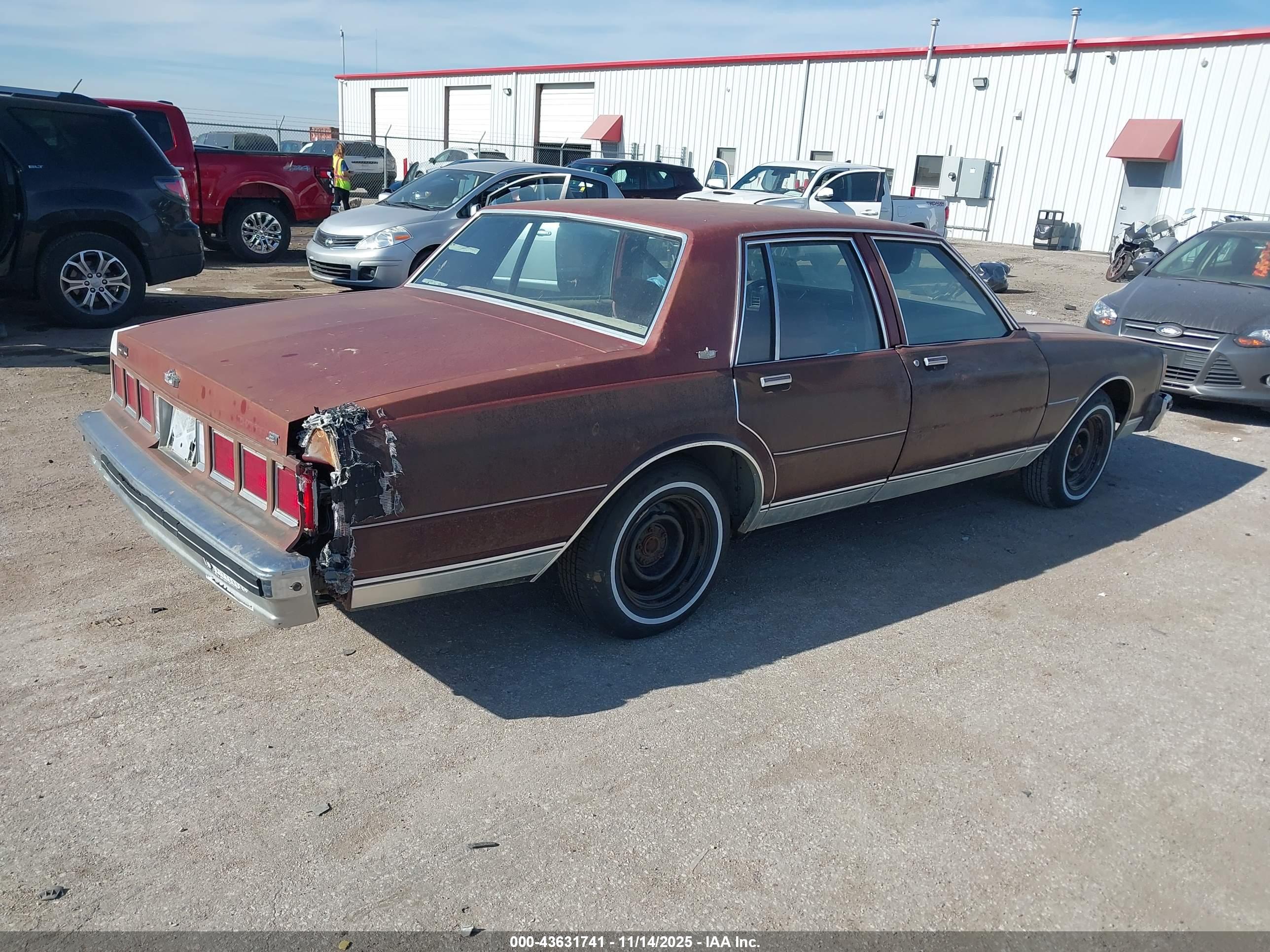 CHEVROLET CAPRICE image 4