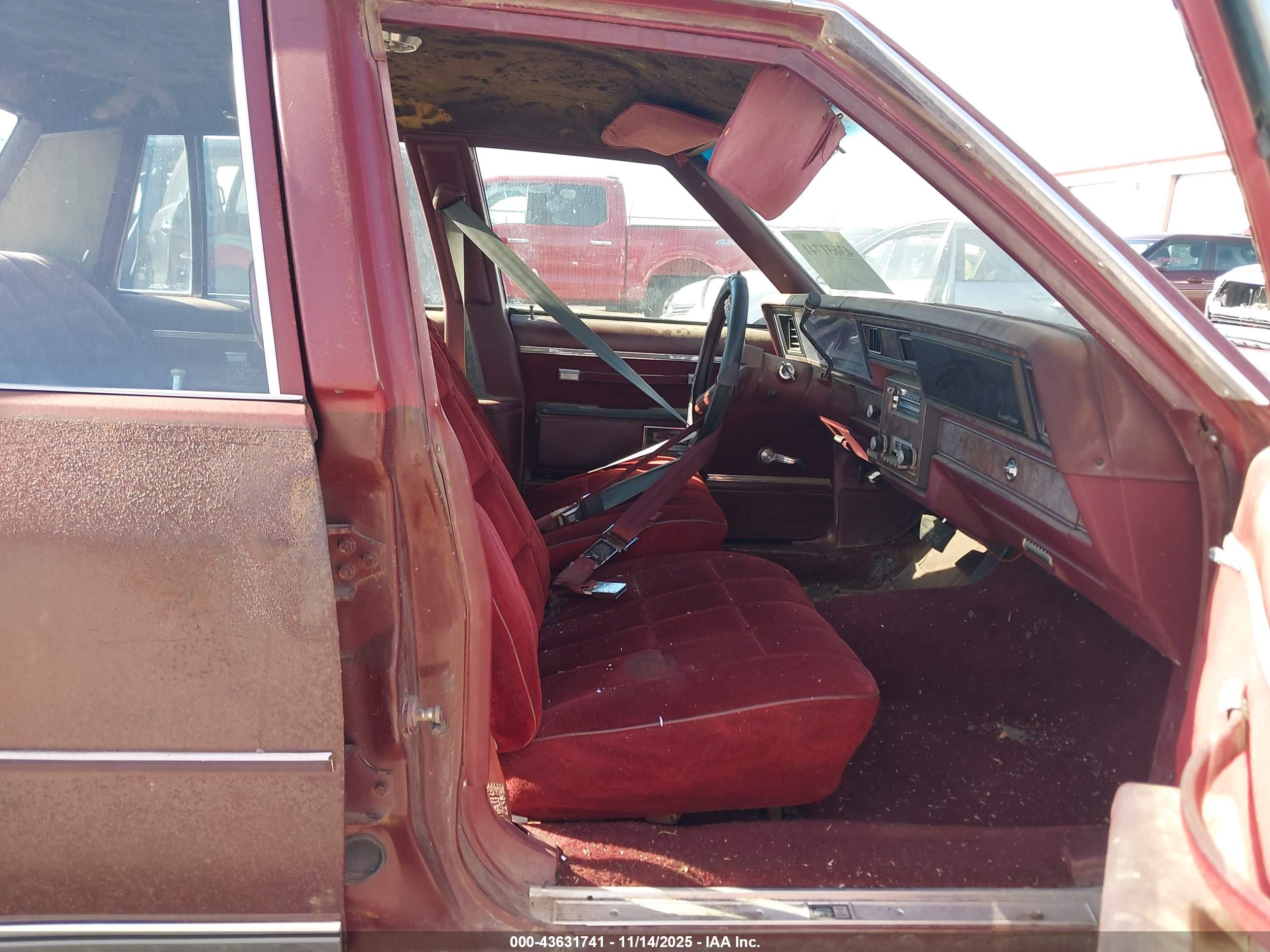 CHEVROLET CAPRICE image 5