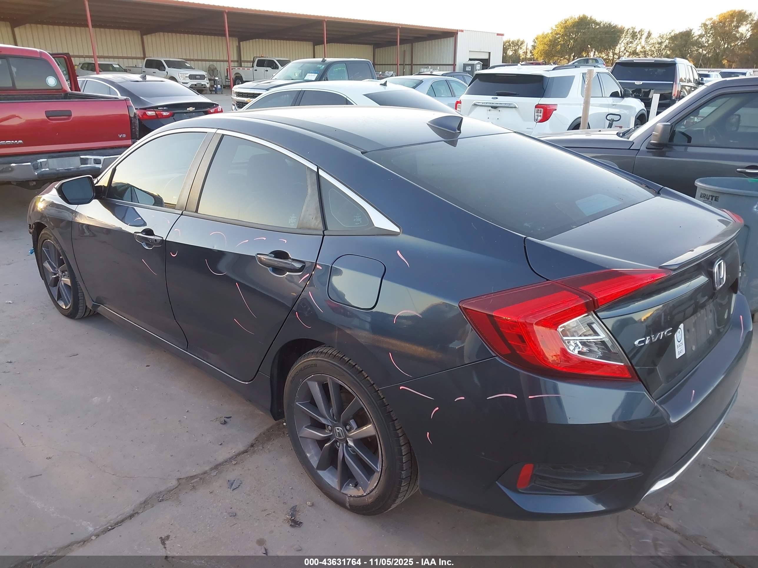 HONDA CIVIC image 3