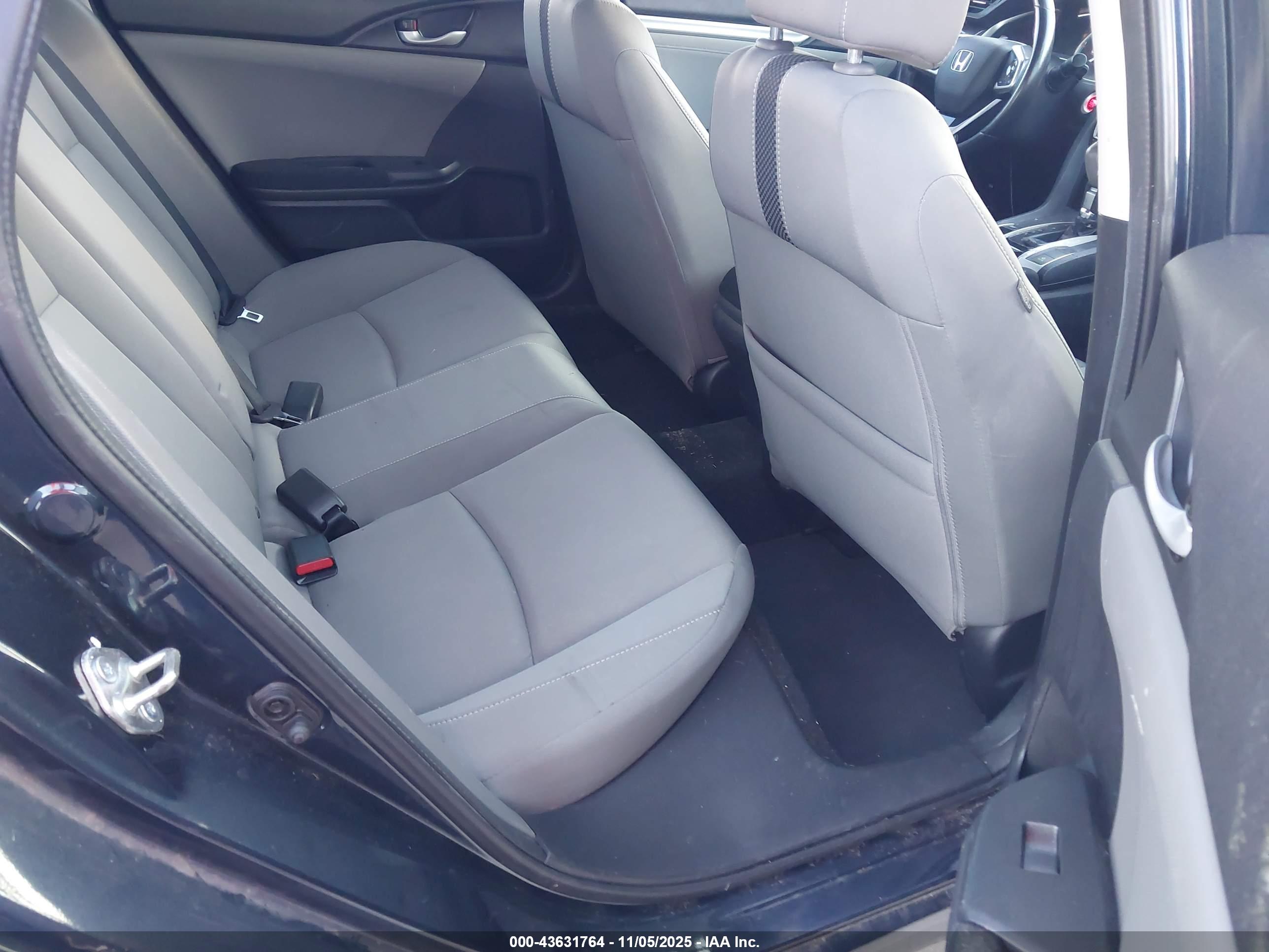 HONDA CIVIC image 8