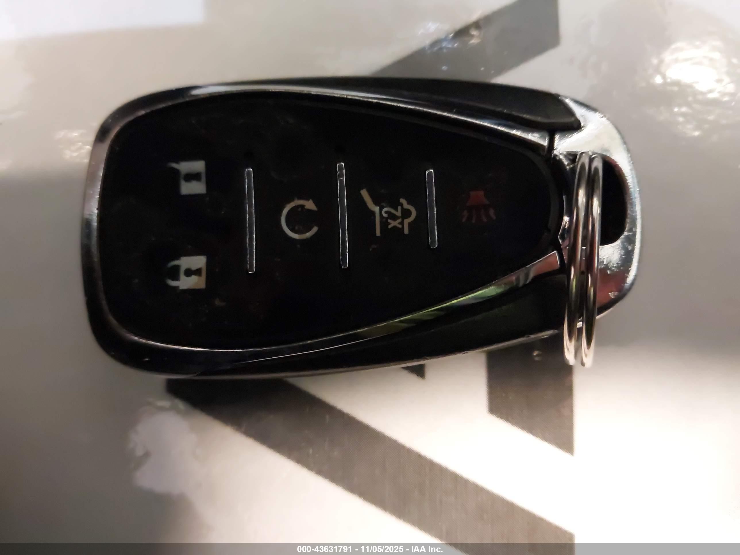 CHEVROLET EQUINOX image 11