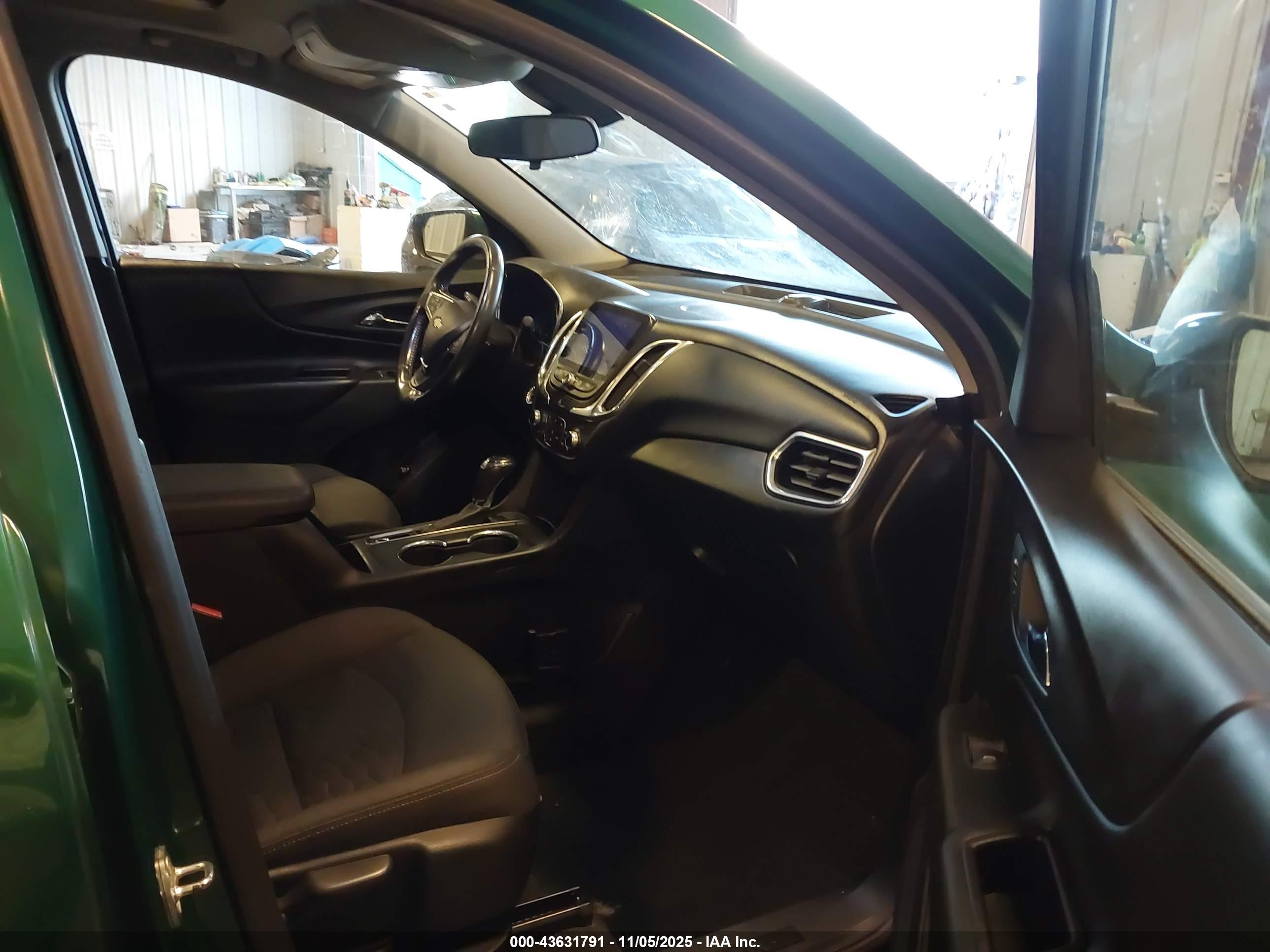 CHEVROLET EQUINOX image 5