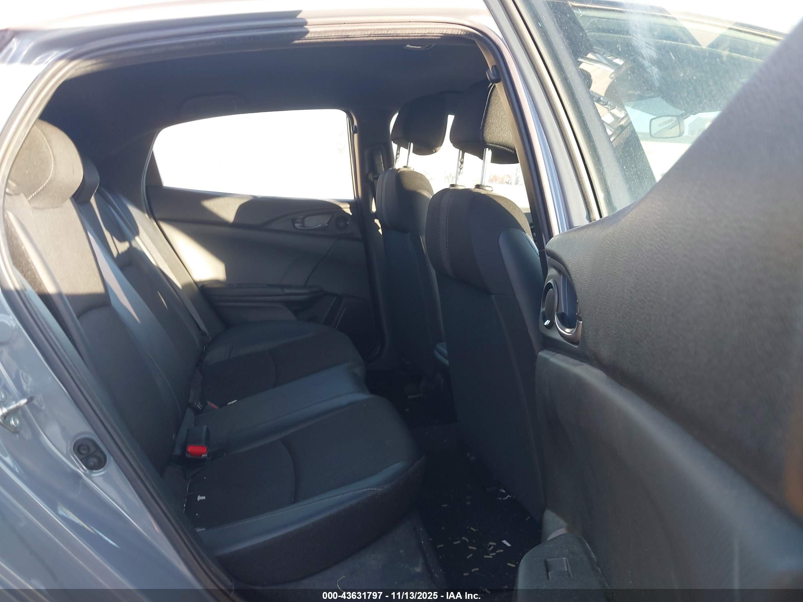 HONDA CIVIC image 8