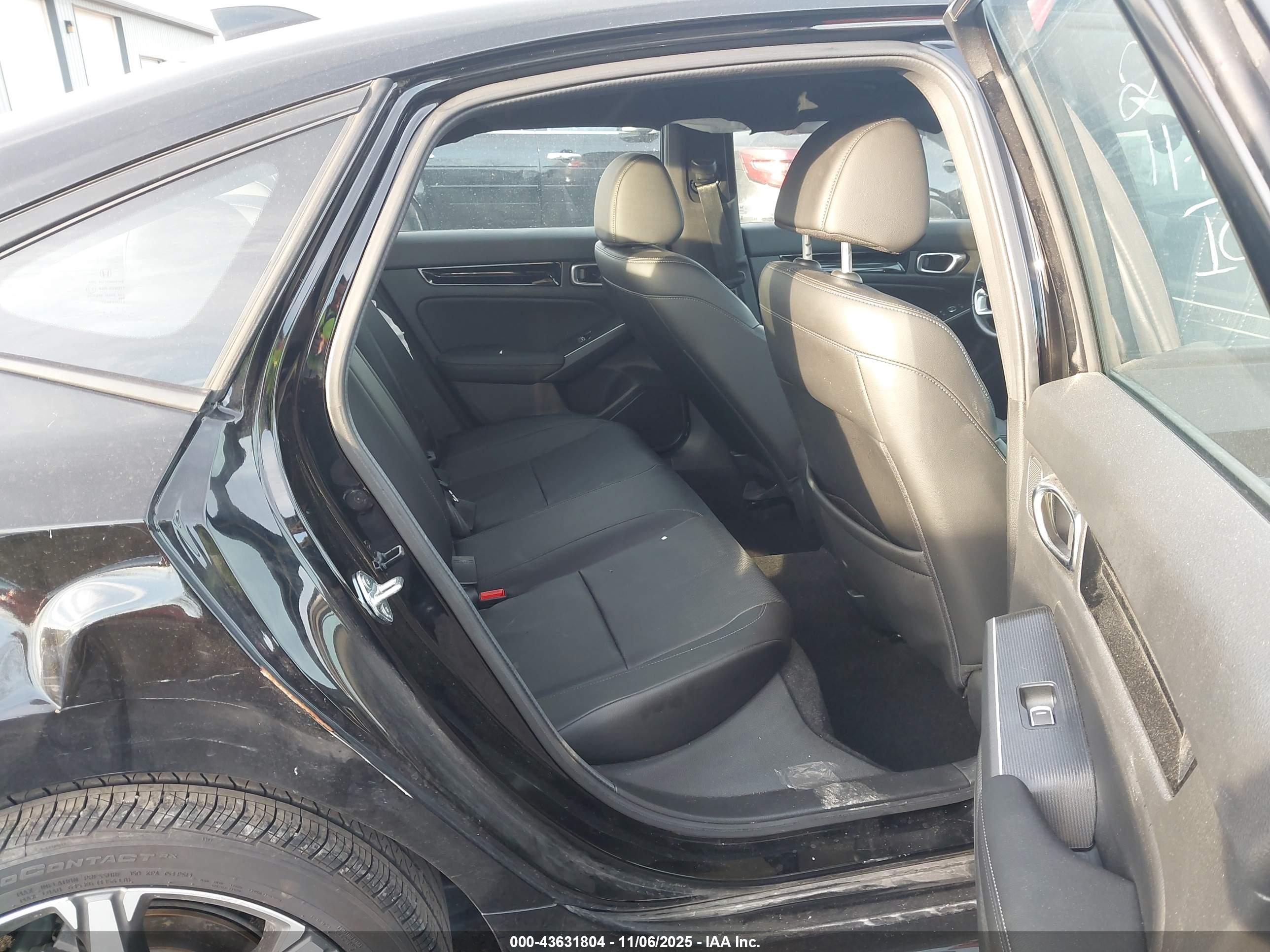 HONDA CIVIC image 8