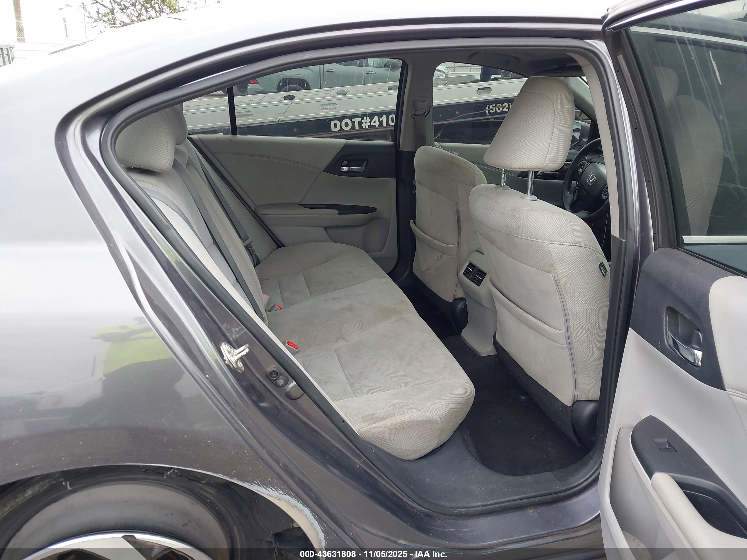 HONDA ACCORD image 8