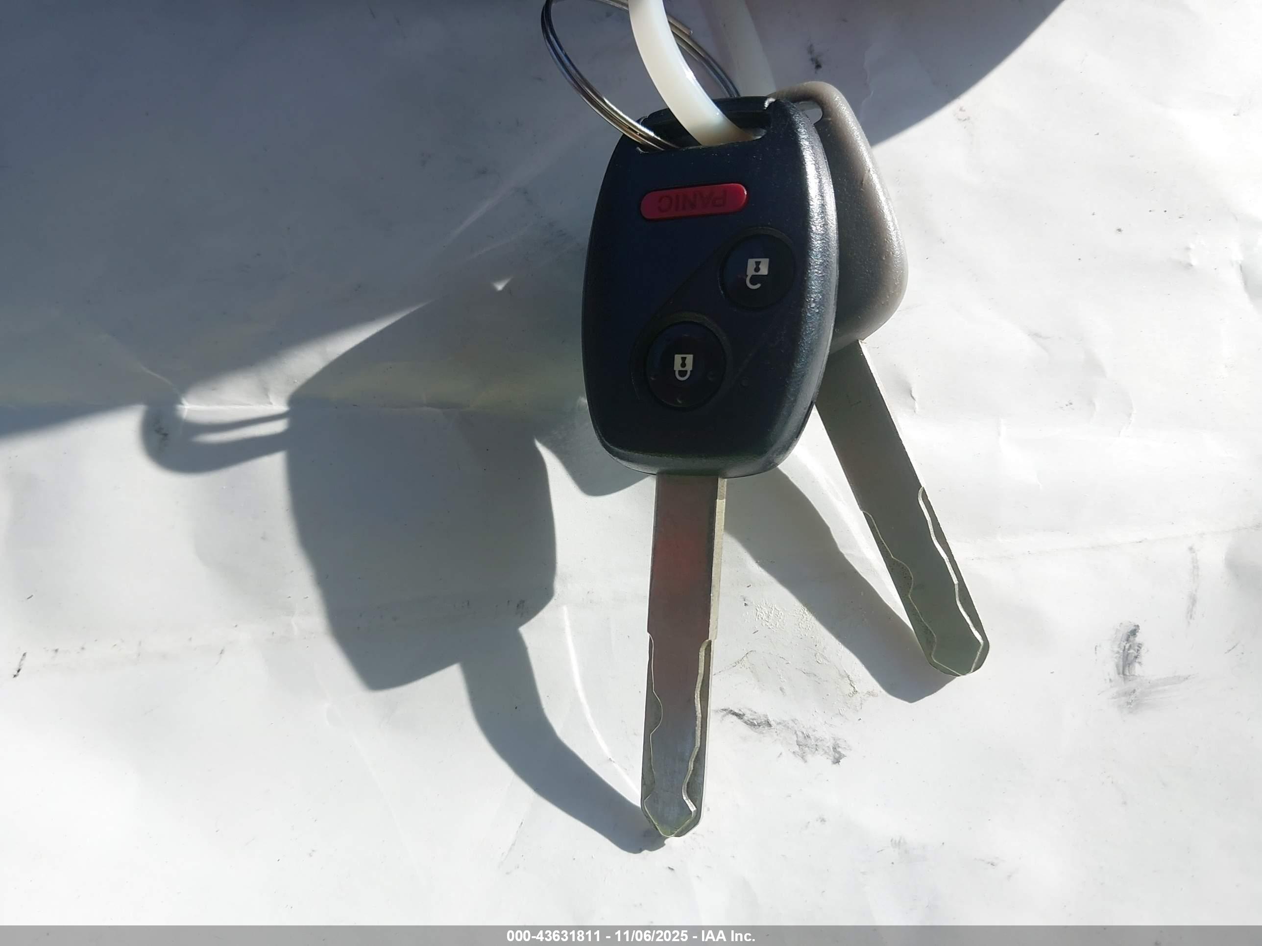 HONDA CR-V image 11