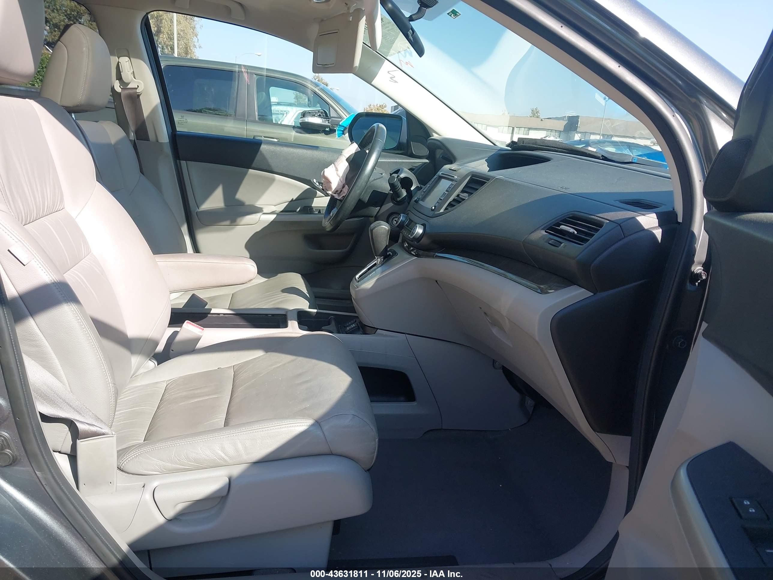 HONDA CR-V image 5