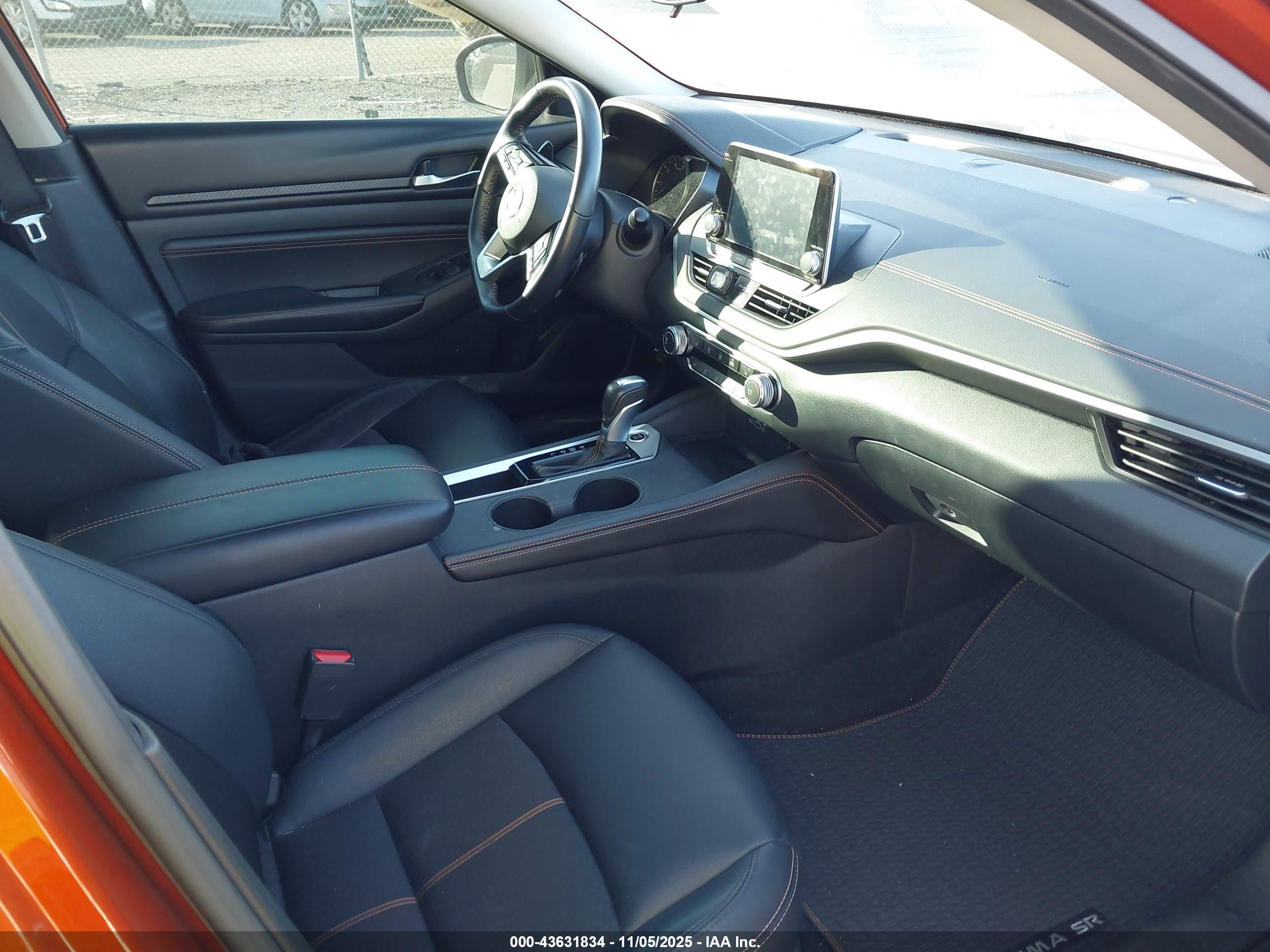 NISSAN ALTIMA image 5