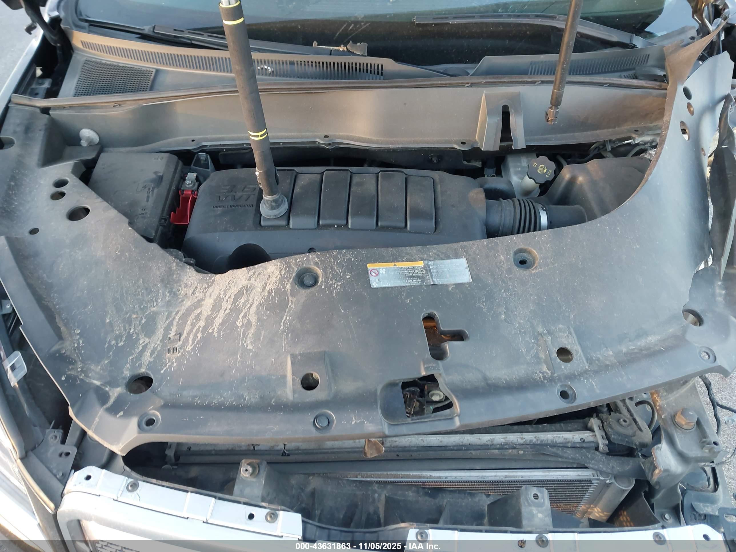 GMC ACADIA image 10