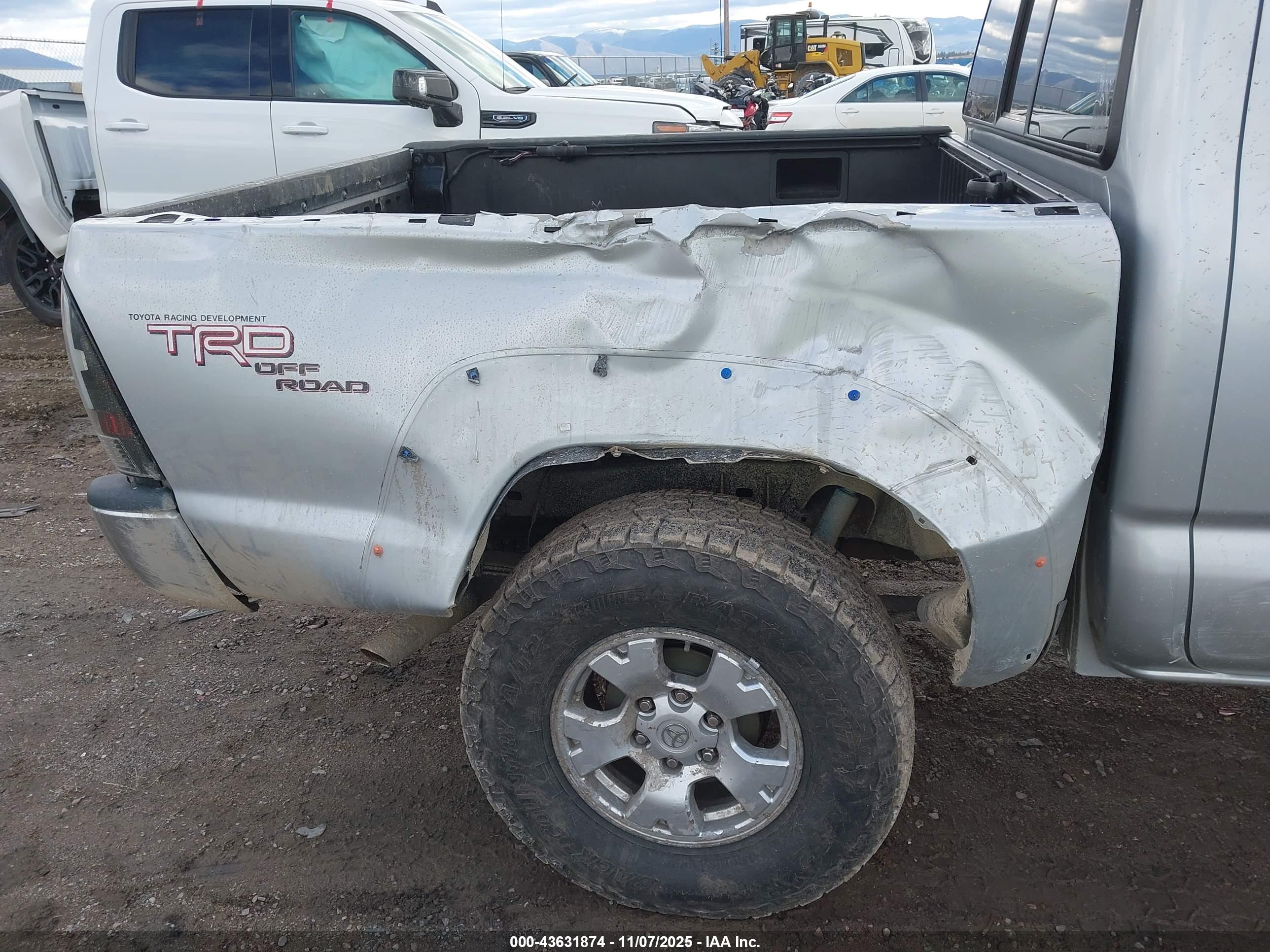TOYOTA TACOMA image 6