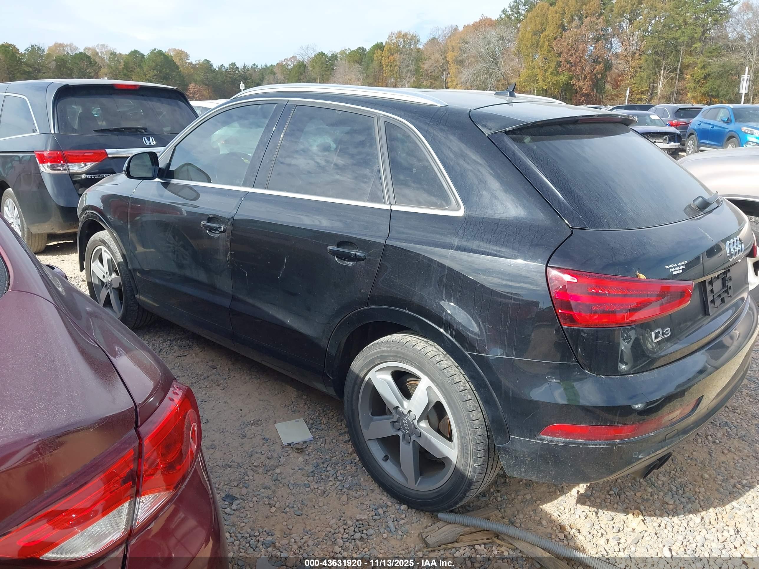AUDI Q3 image 3