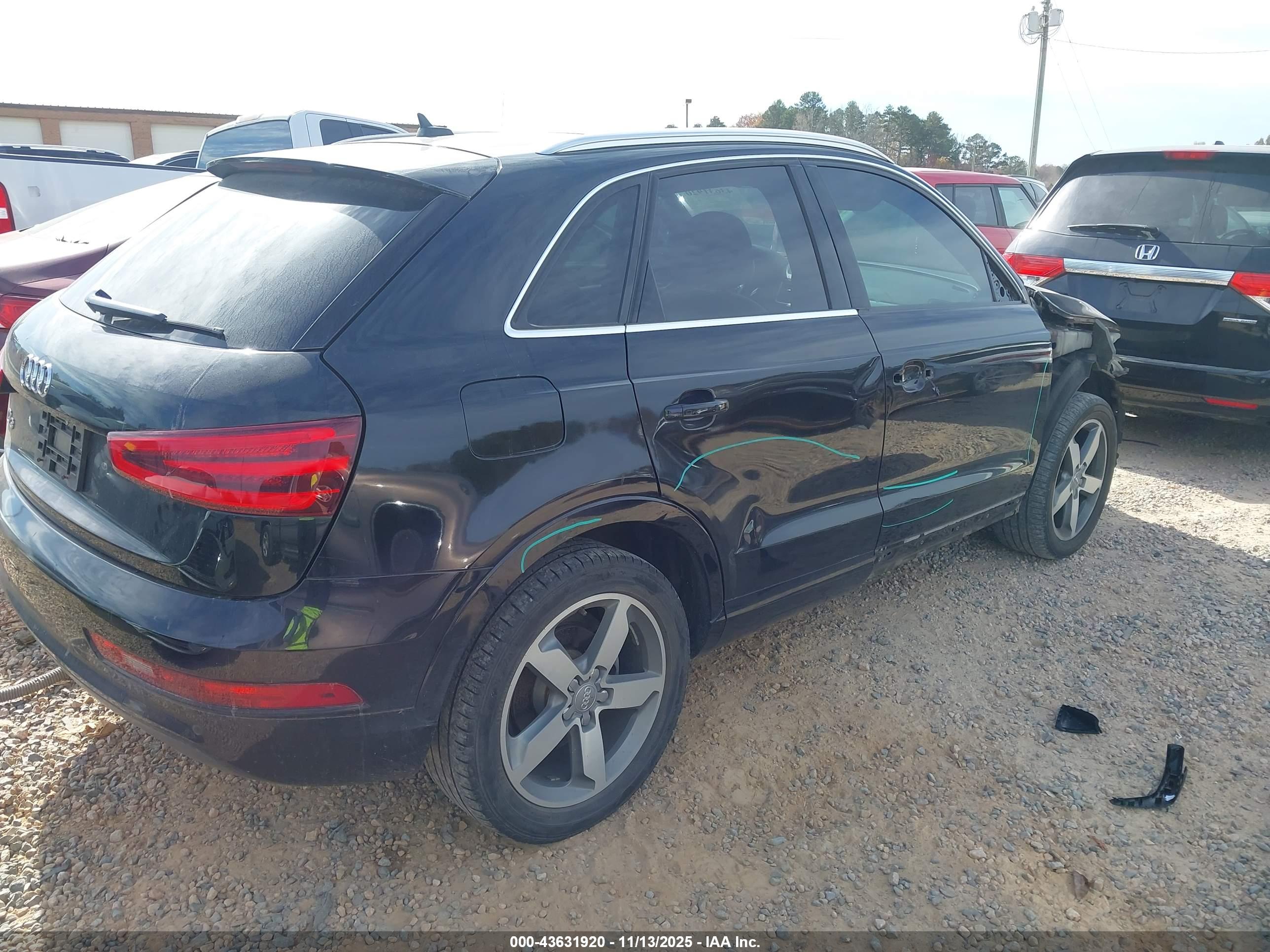 AUDI Q3 image 4