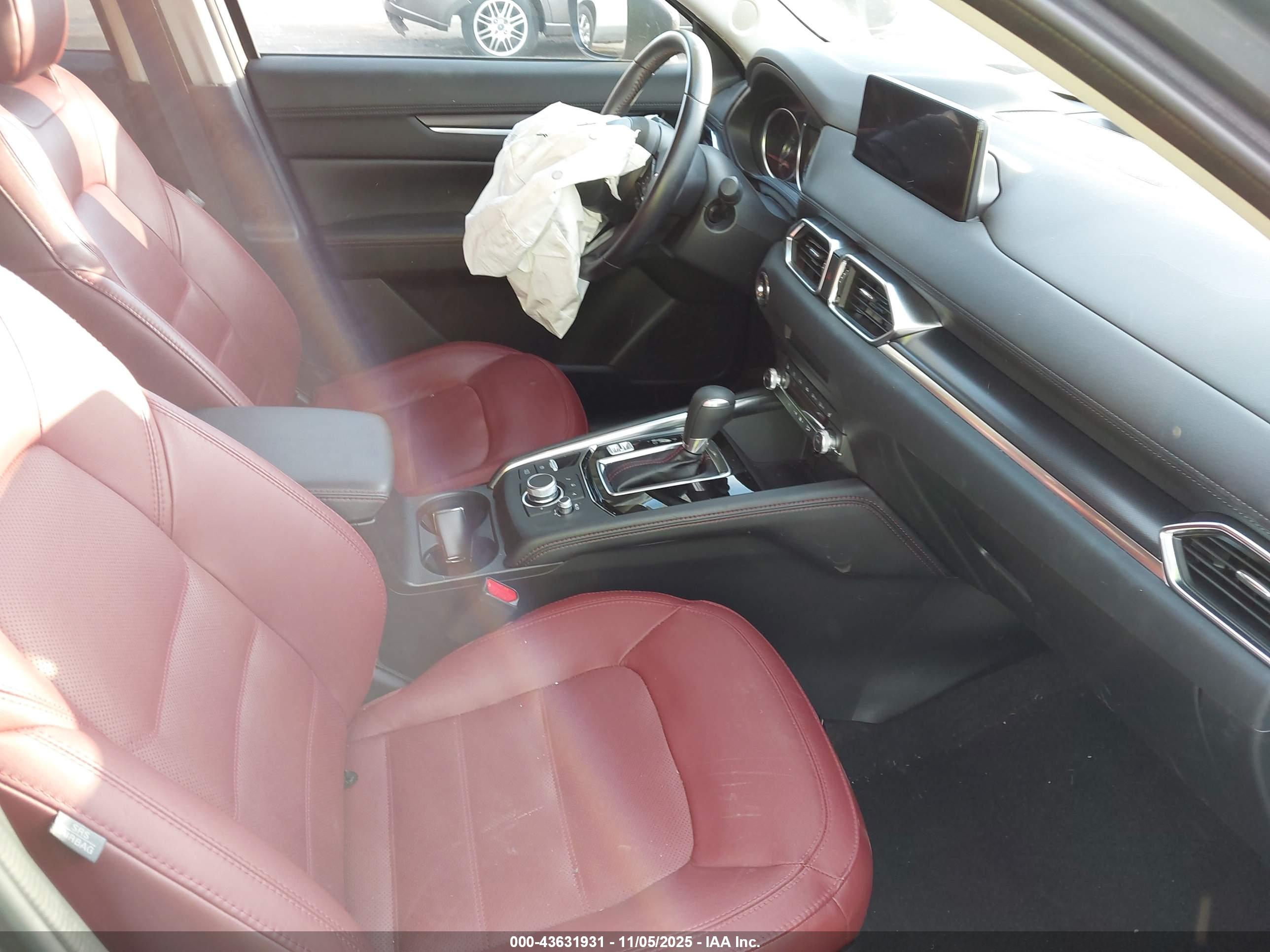 MAZDA CX-5 image 5