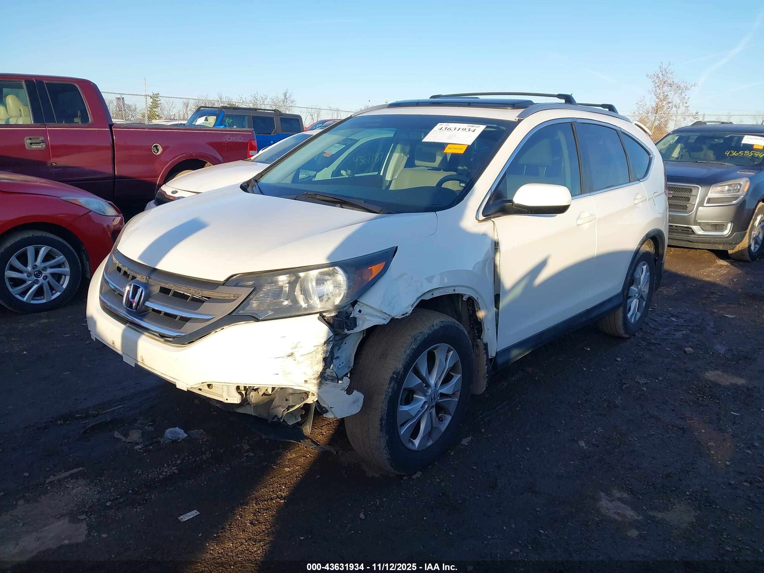 HONDA CR-V image 2