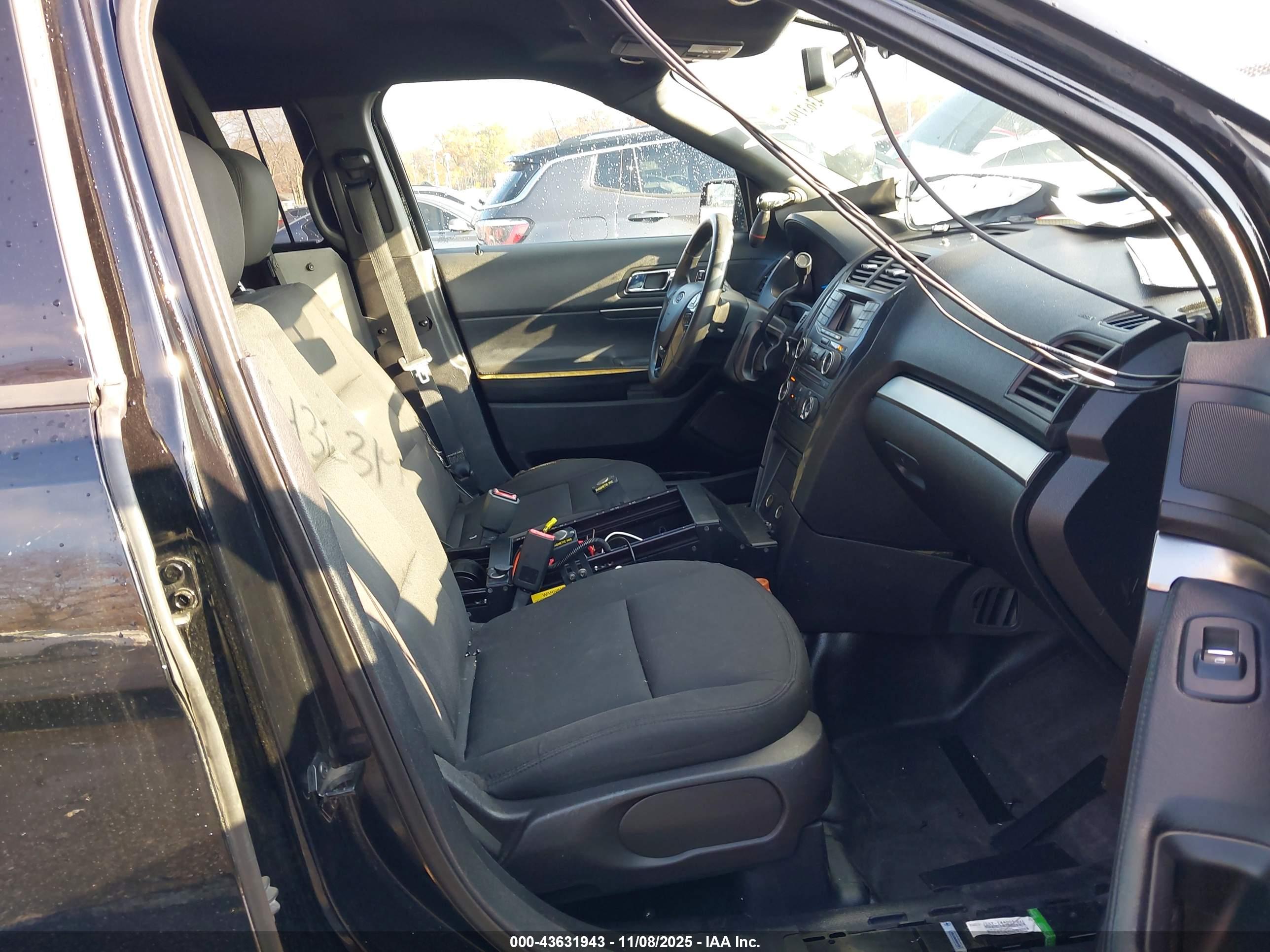 FORD POLICE image 5