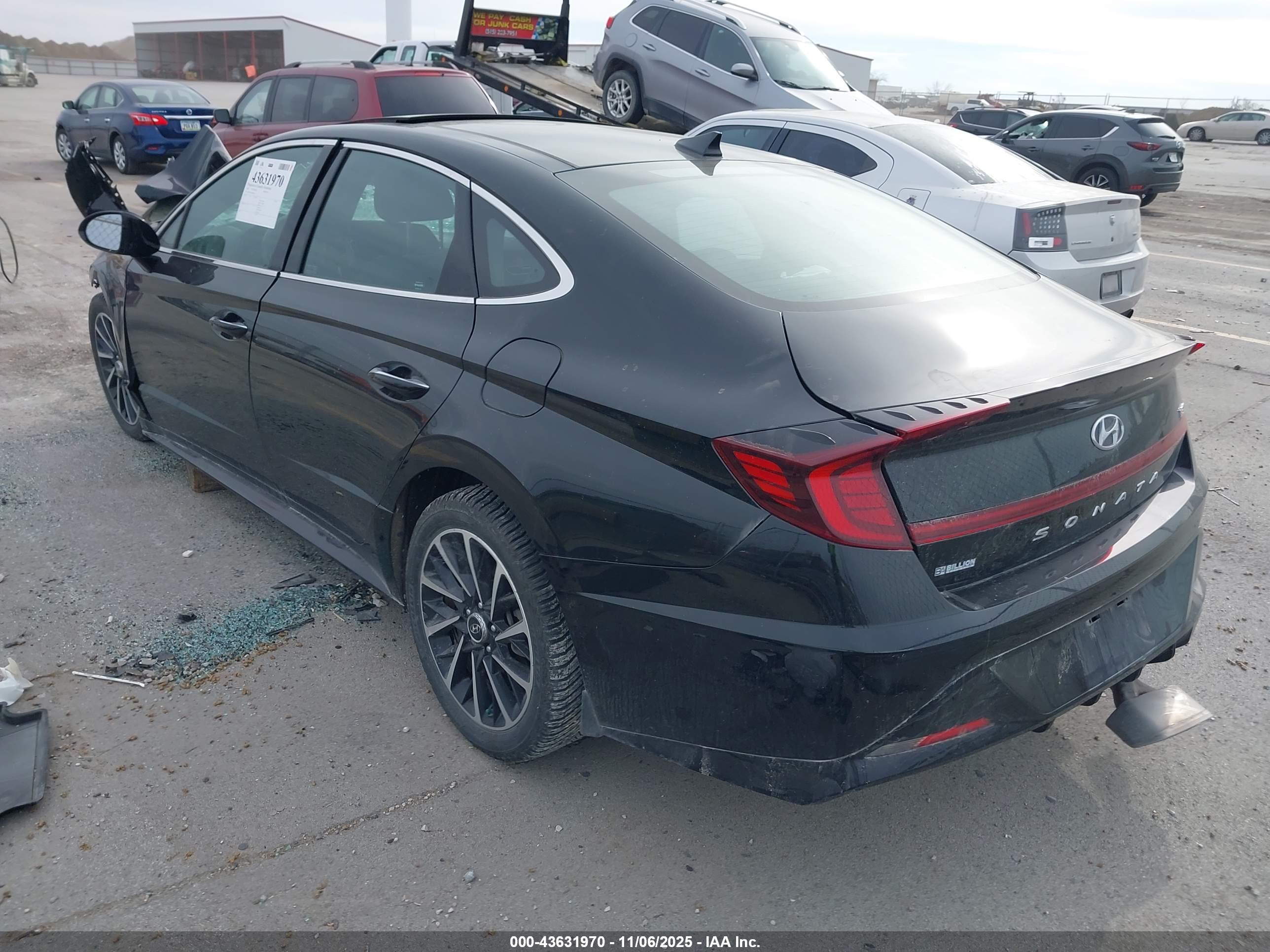 HYUNDAI SONATA image 3