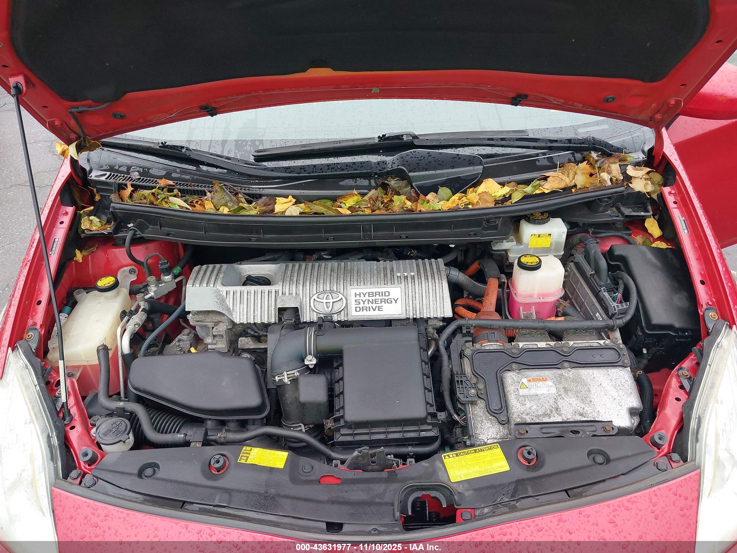 TOYOTA PRIUS image 10