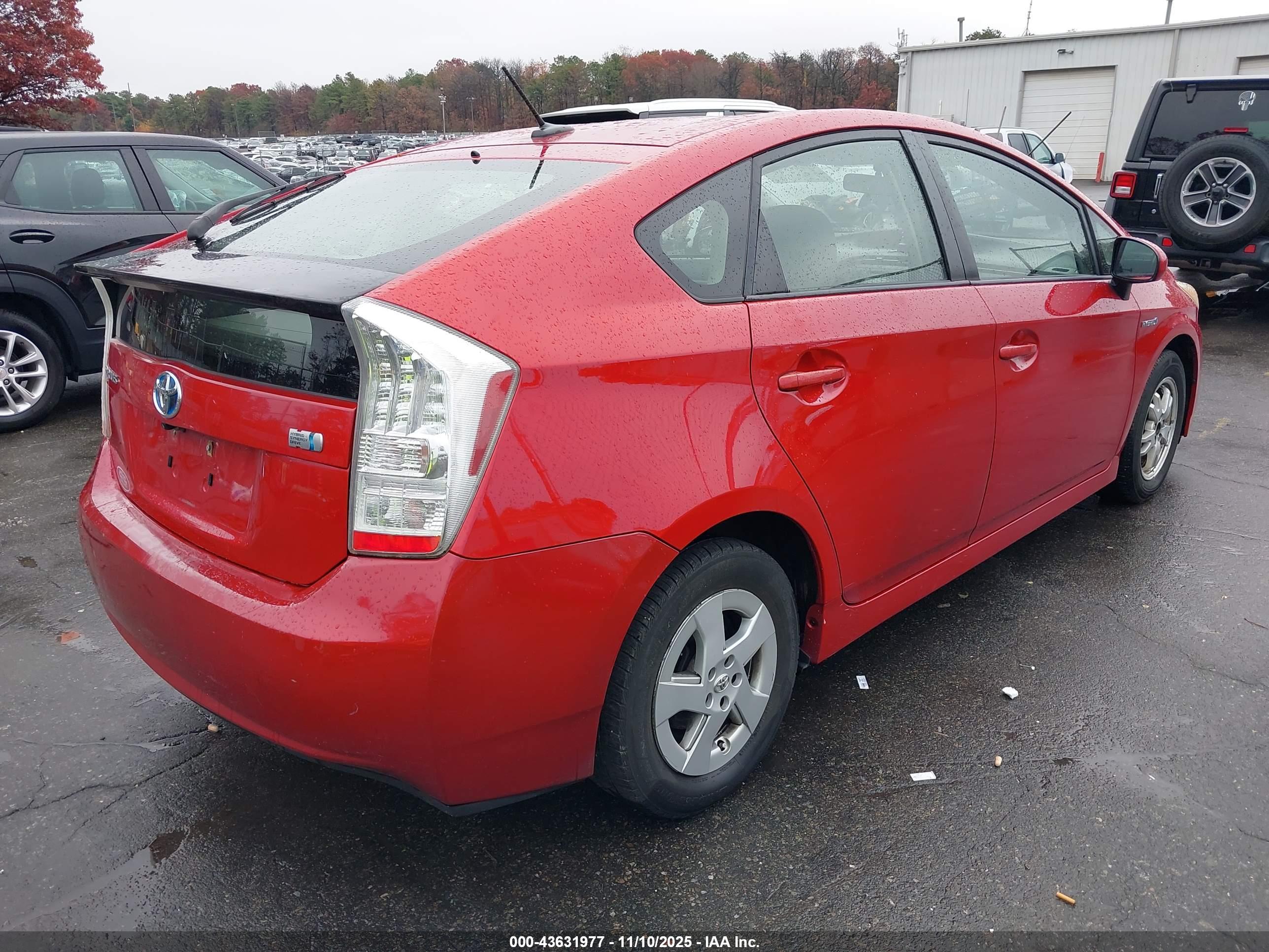 TOYOTA PRIUS image 4