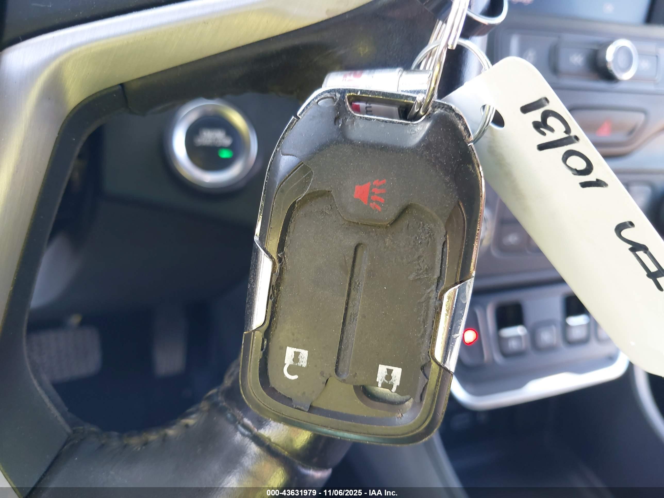 GMC TERRAIN image 11