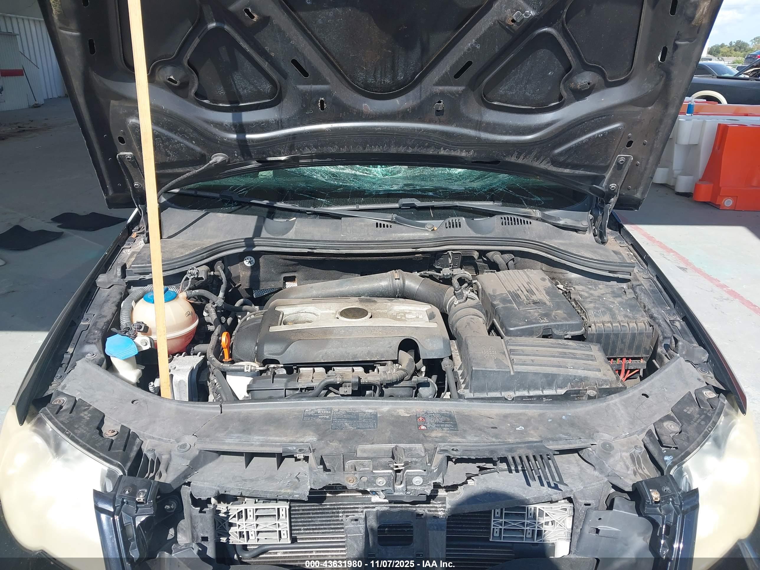 VOLKSWAGEN PASSAT image 10