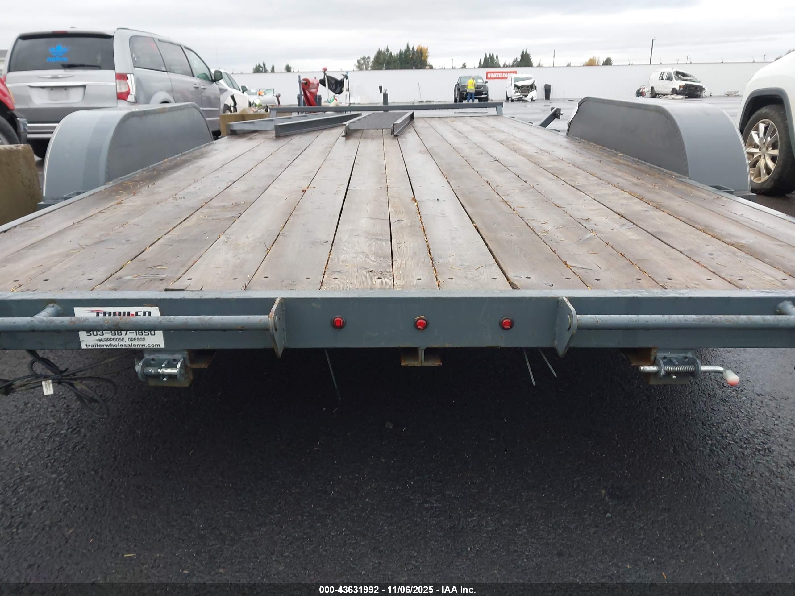 EAGLE TRAILER image 8