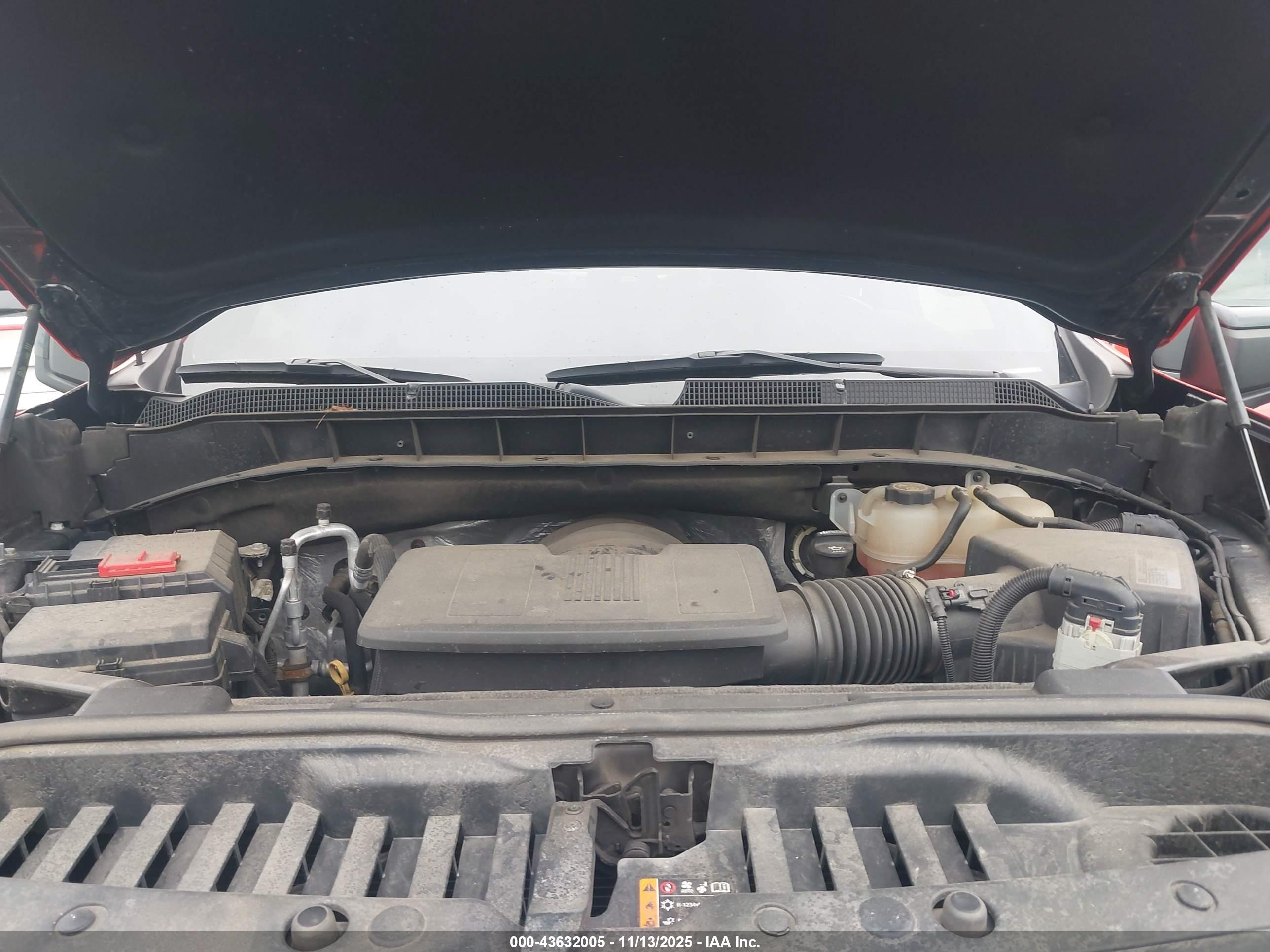 CHEVROLET SILVERADO image 10