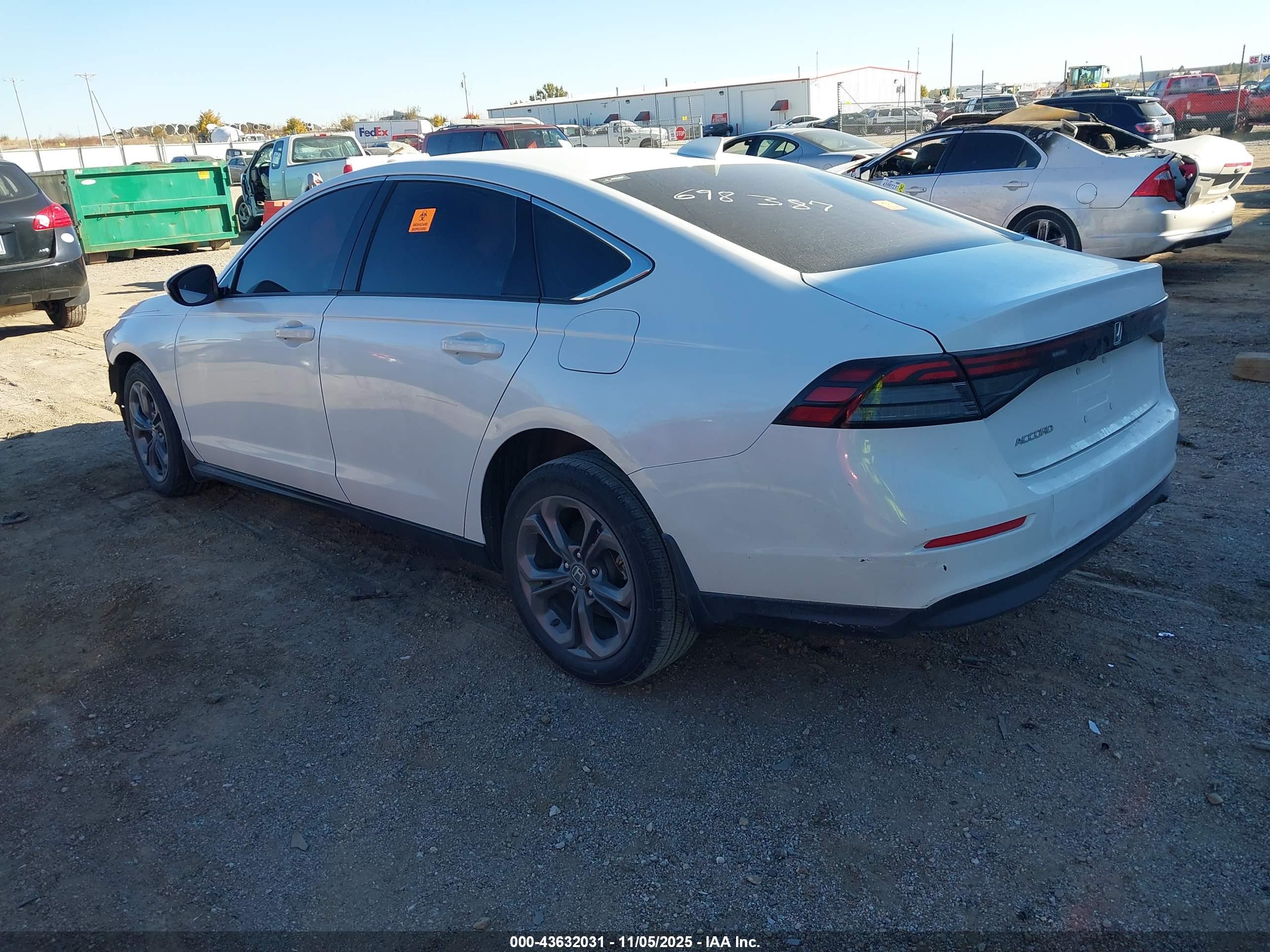 HONDA ACCORD image 3