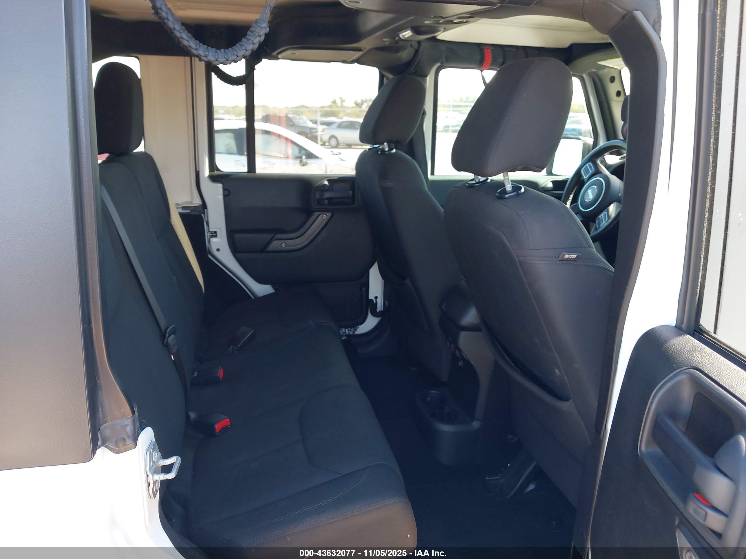 JEEP WRANGLER image 8