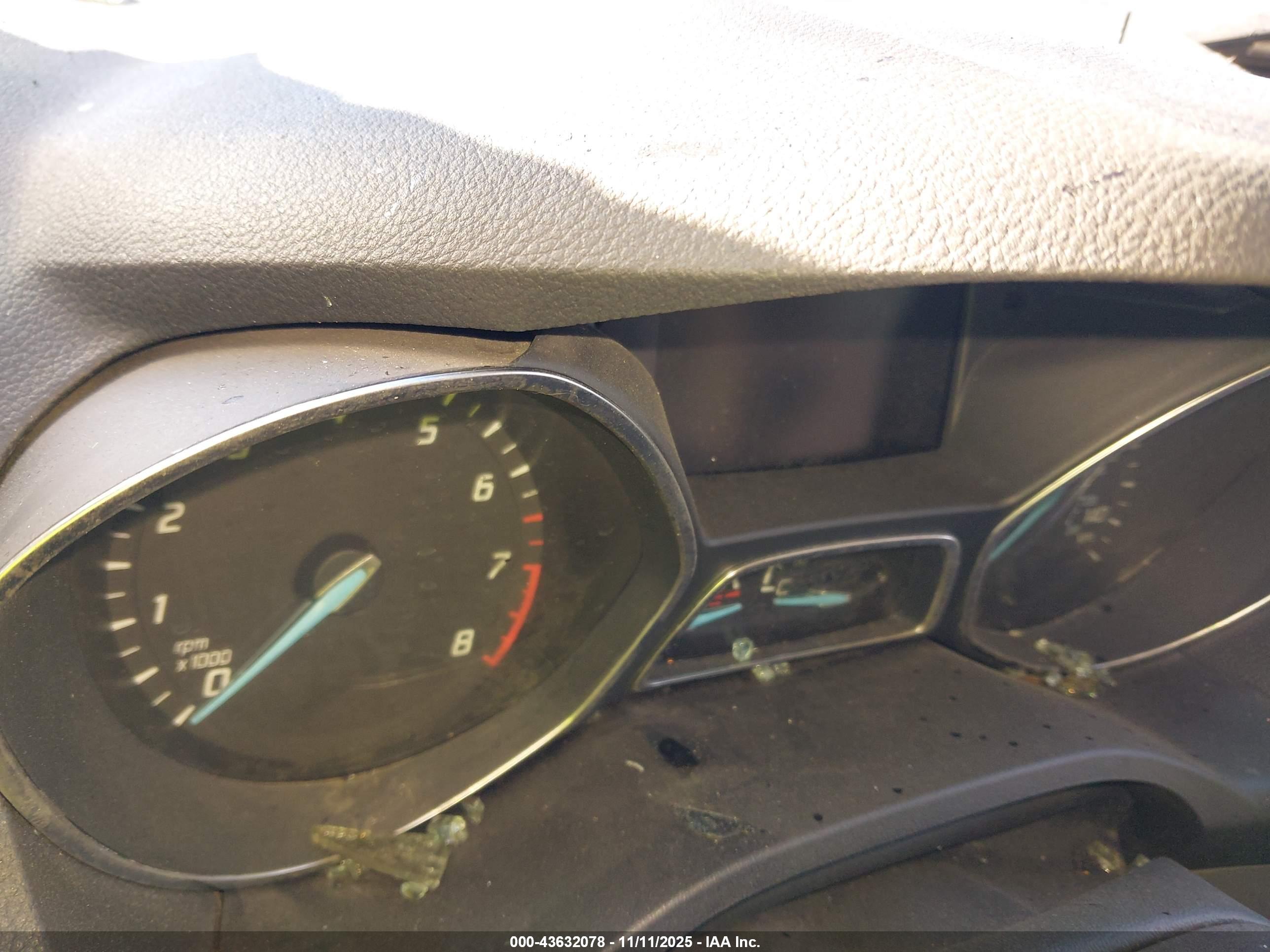 FORD ESCAPE image 7