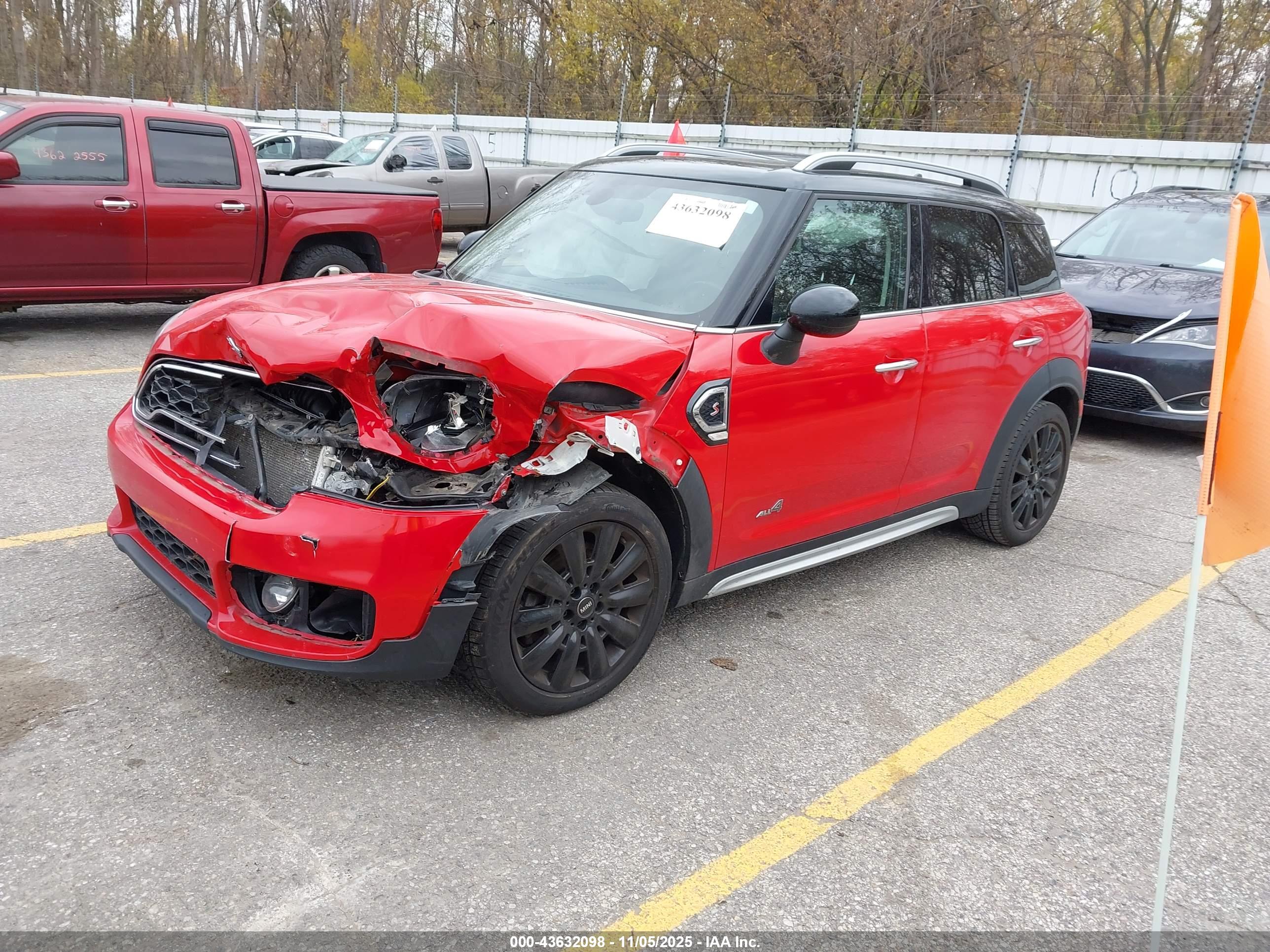 MINI COUNTRYMAN image 2