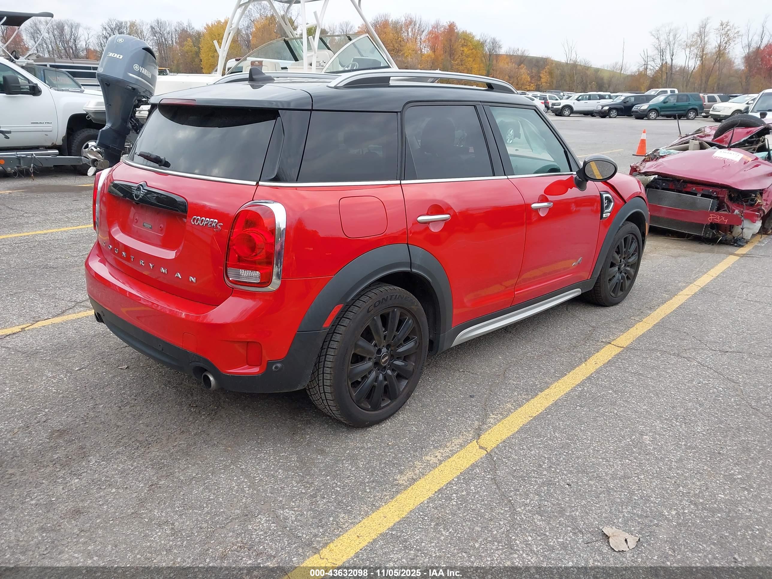 MINI COUNTRYMAN image 4