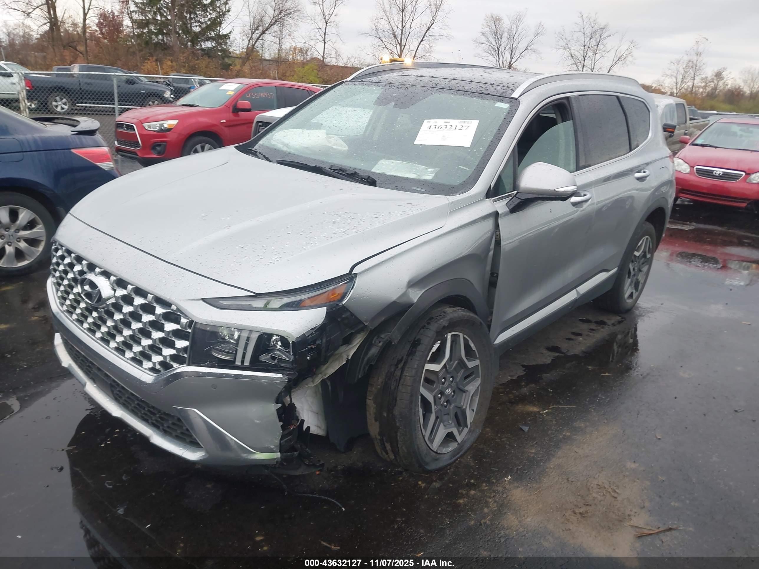 HYUNDAI SANTA image 2