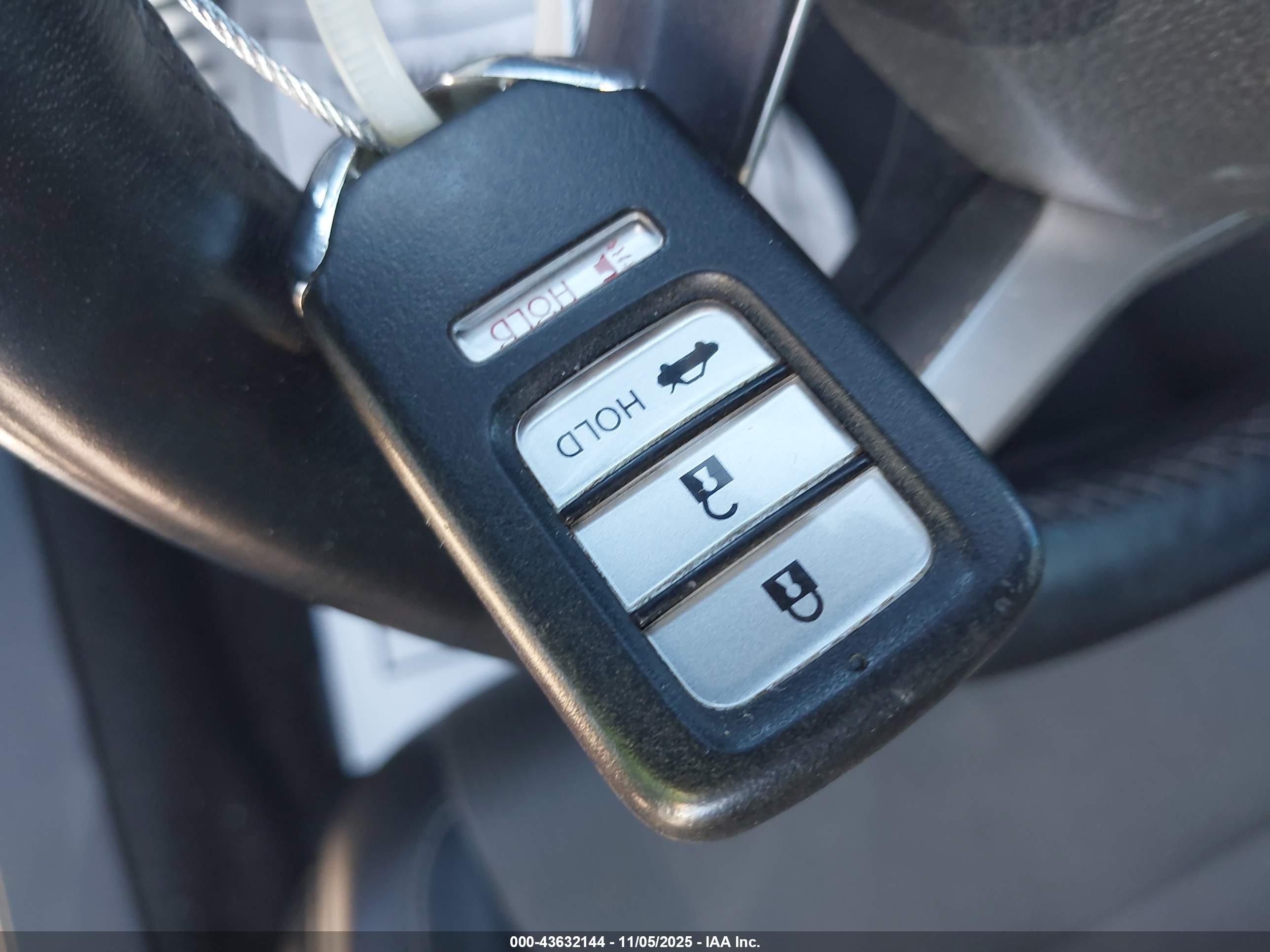 HONDA ACCORD image 11