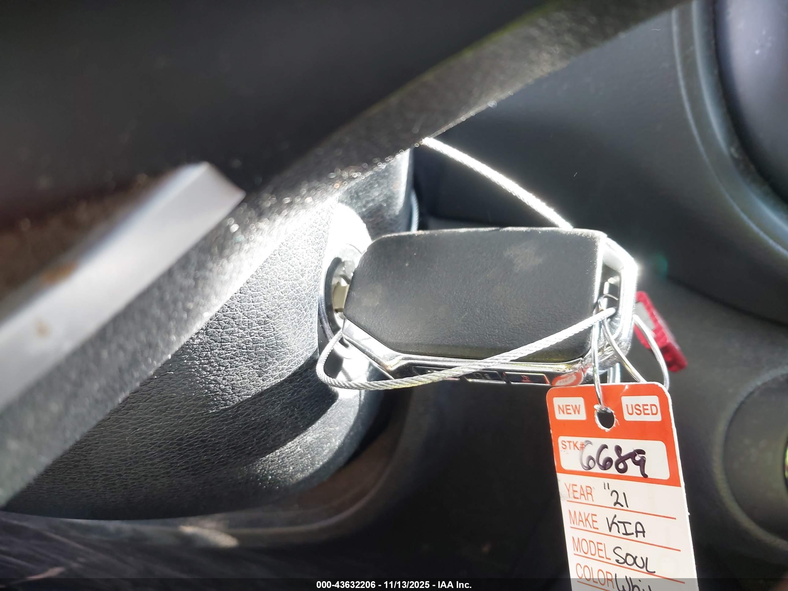 KIA SOUL image 11