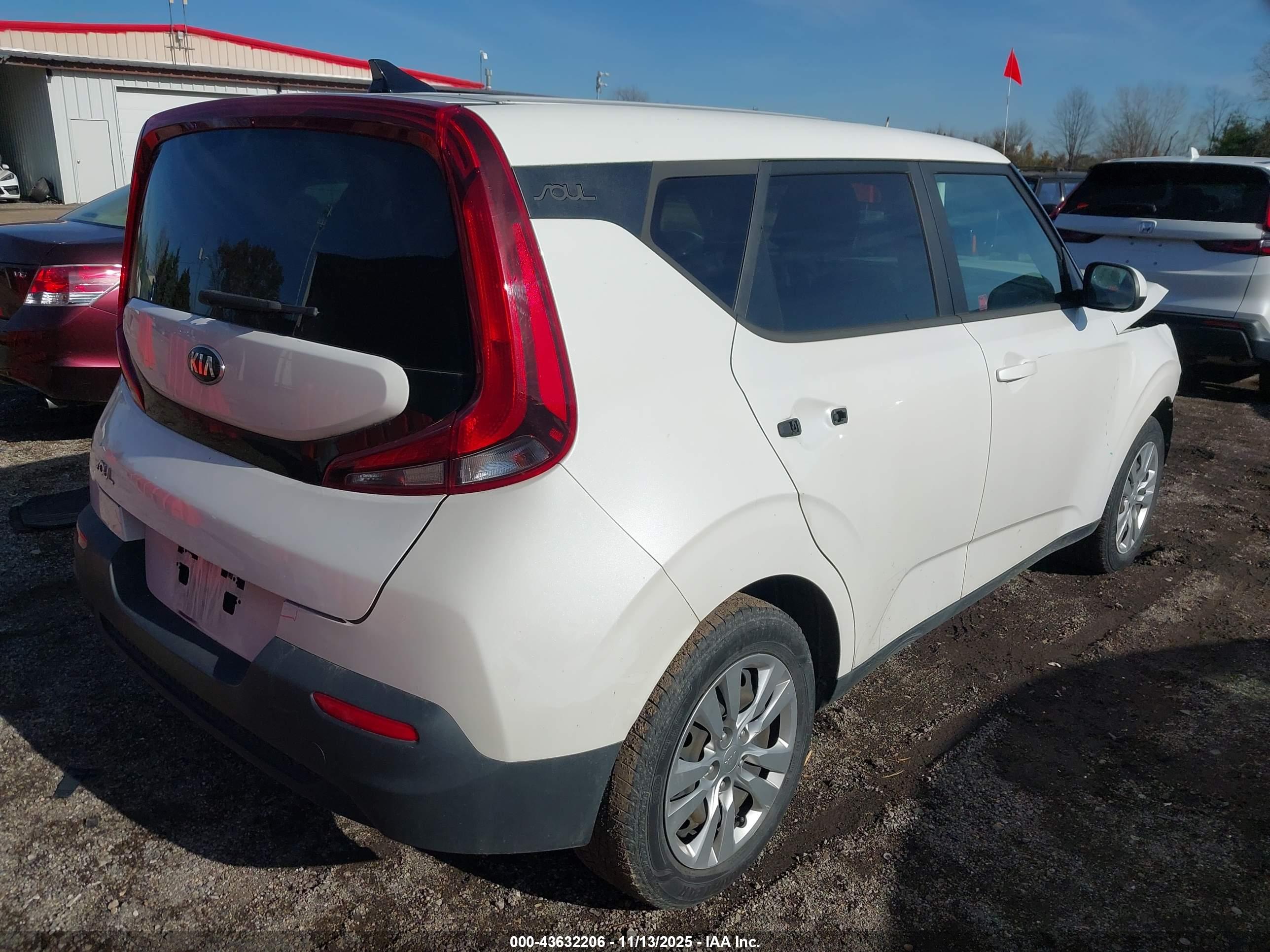 KIA SOUL image 4