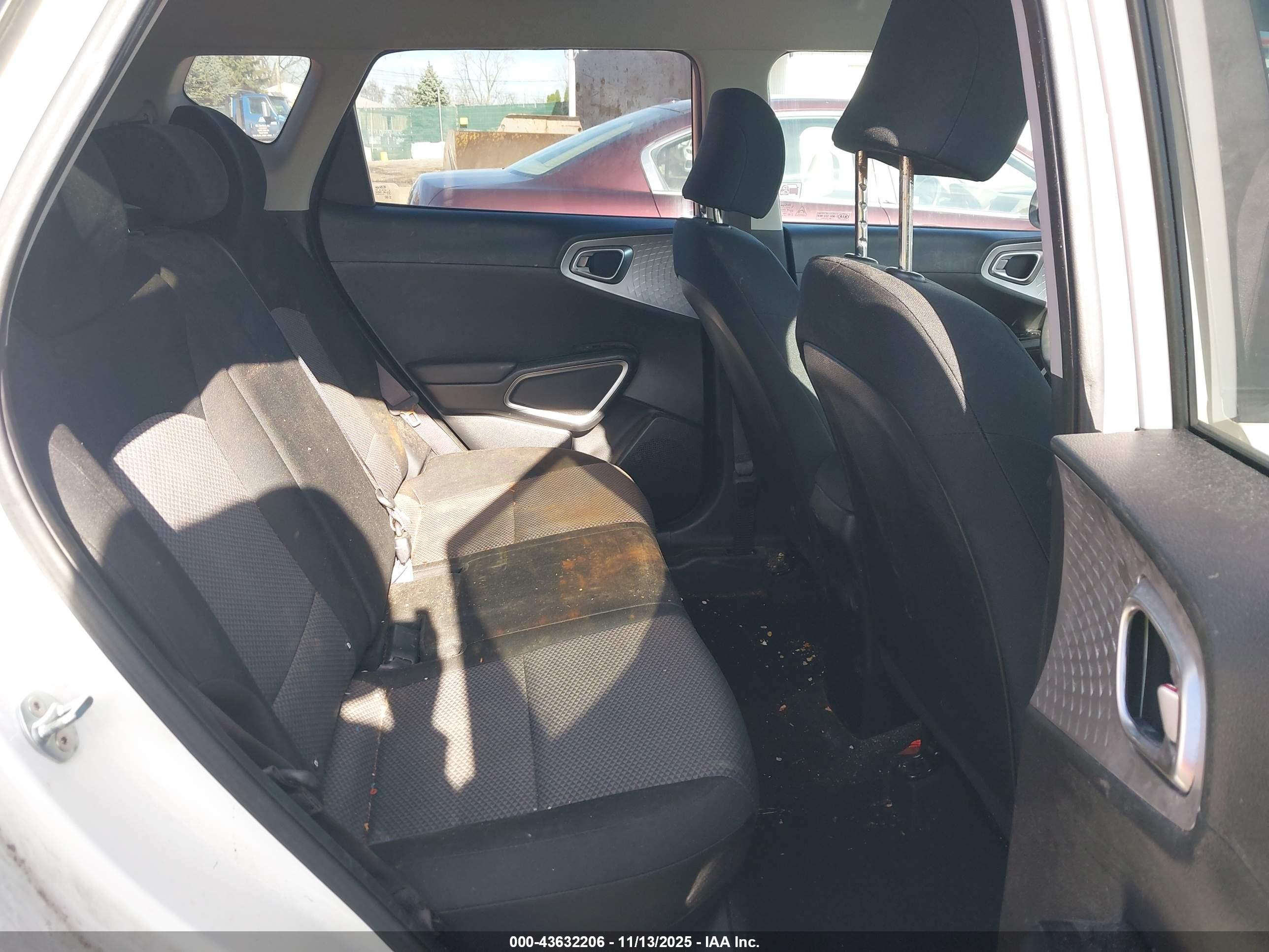 KIA SOUL image 8