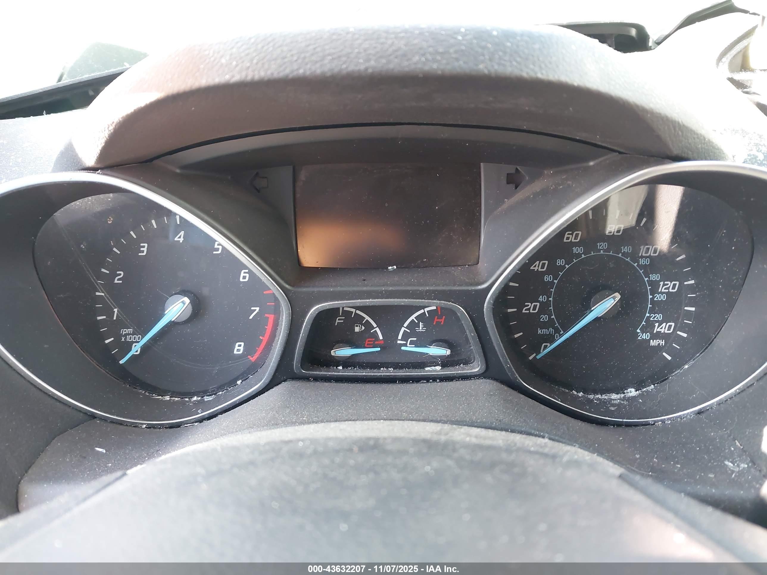 FORD ESCAPE image 7