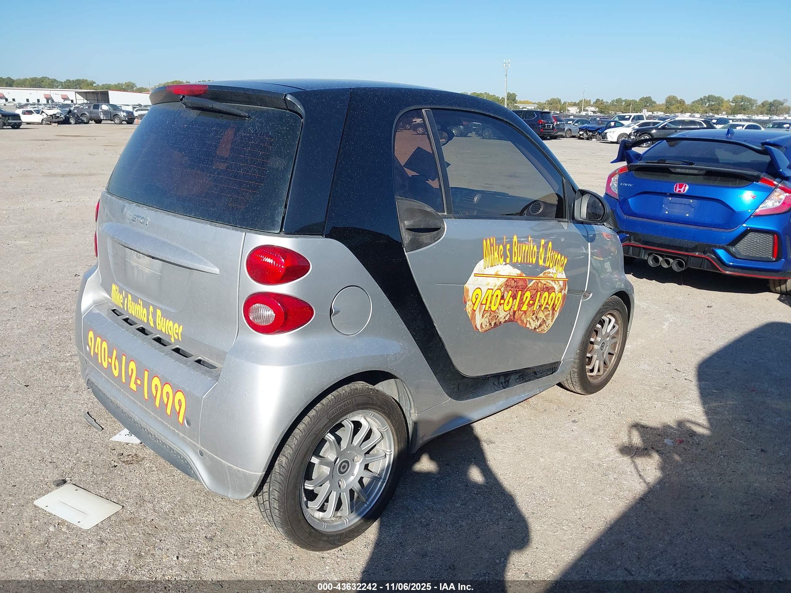 SMART FORTWO image 4