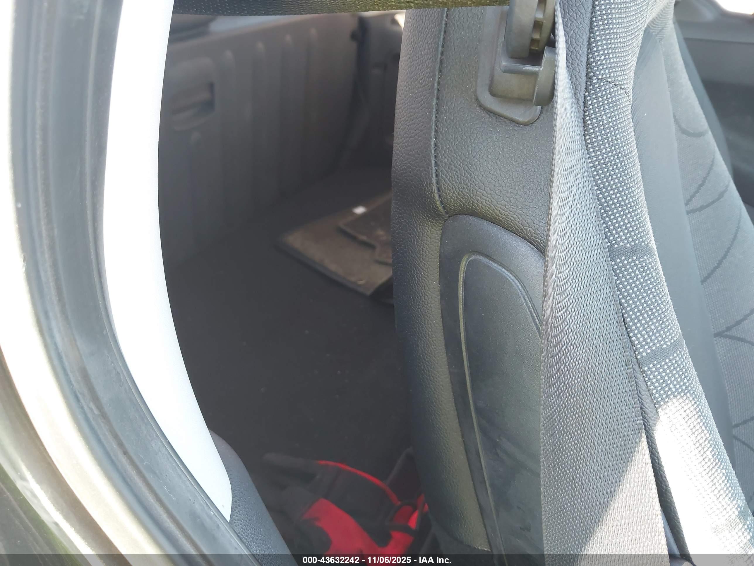 SMART FORTWO image 8