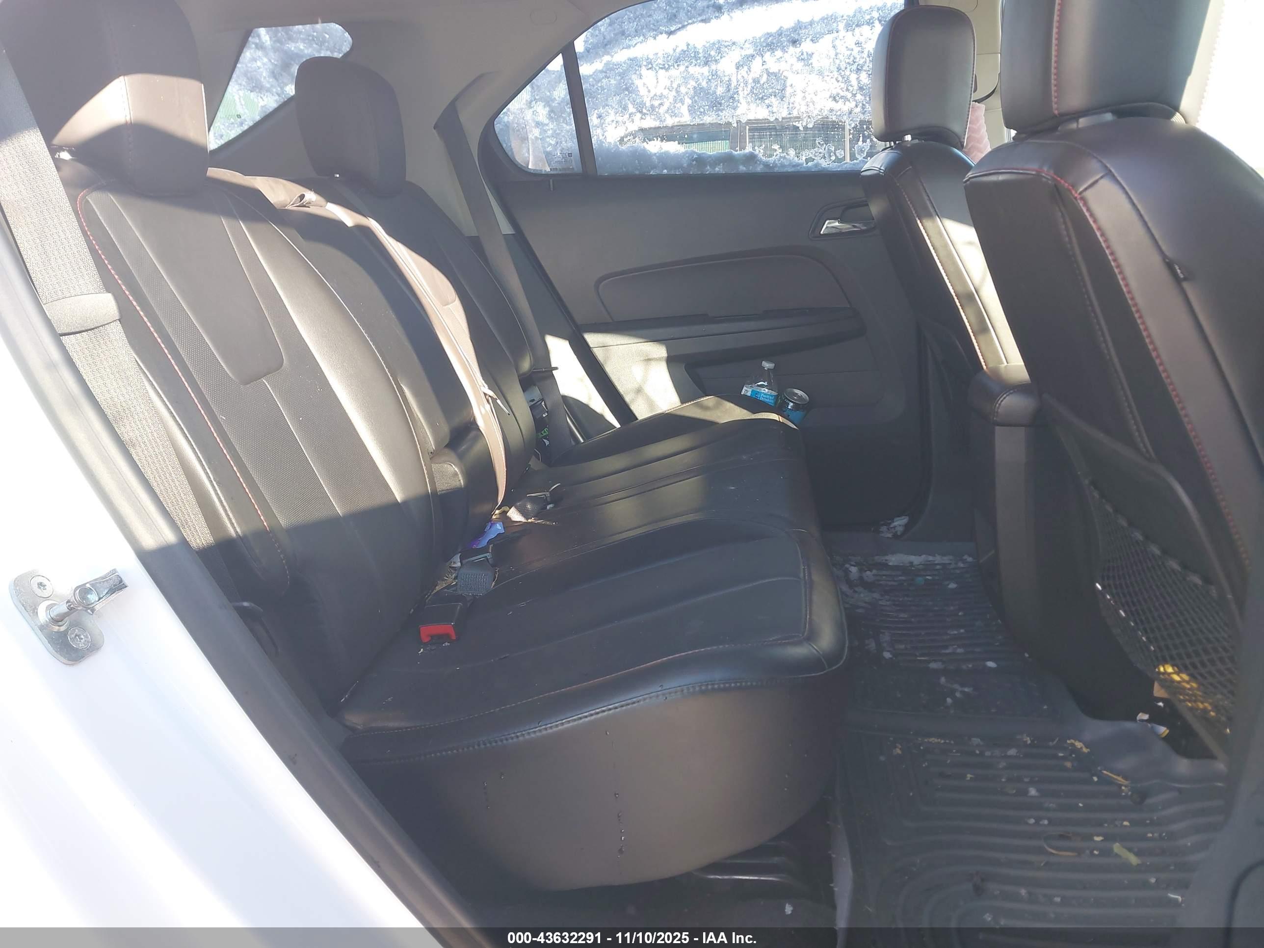 CHEVROLET EQUINOX image 8