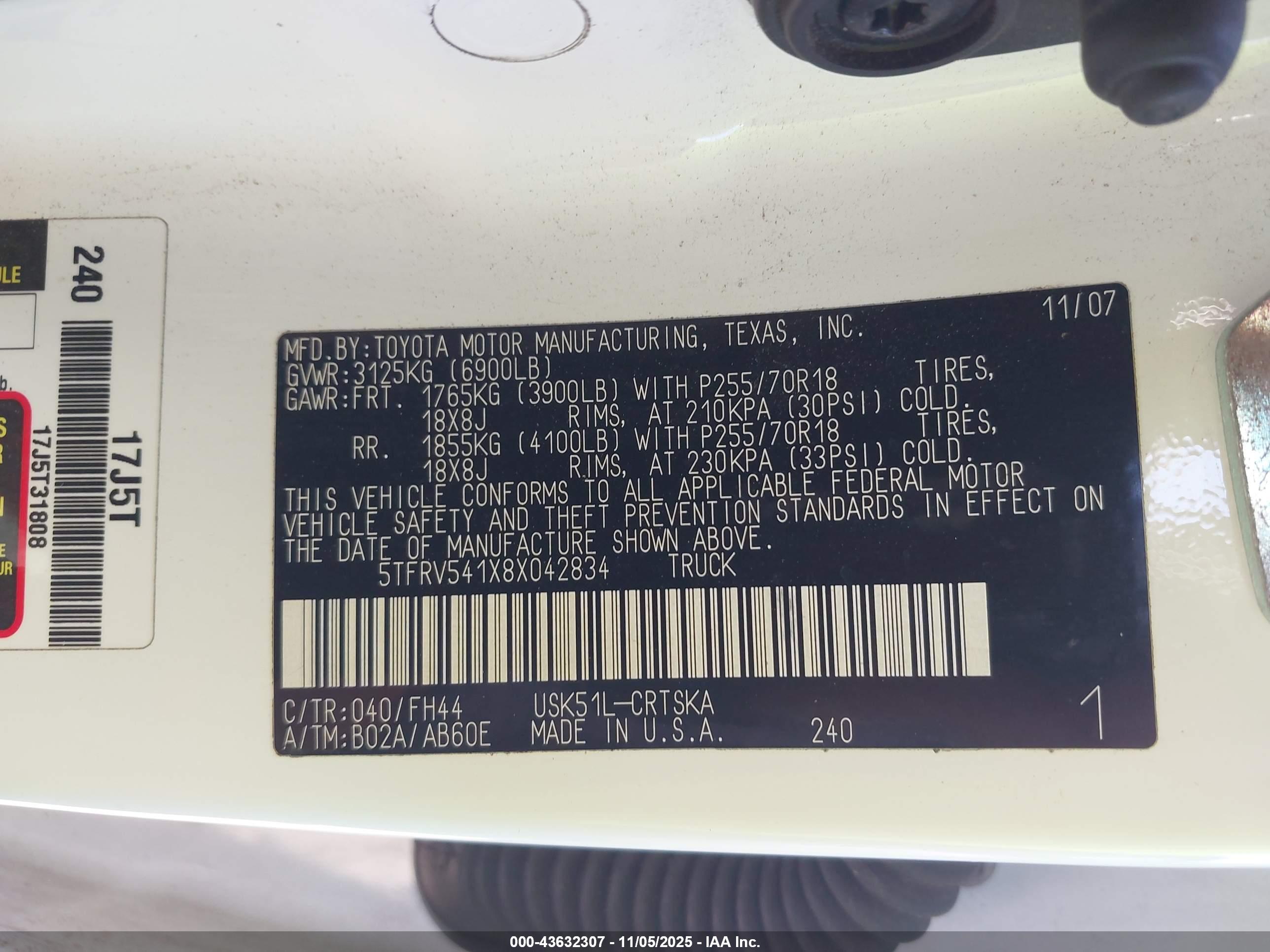 TOYOTA TUNDRA image 9