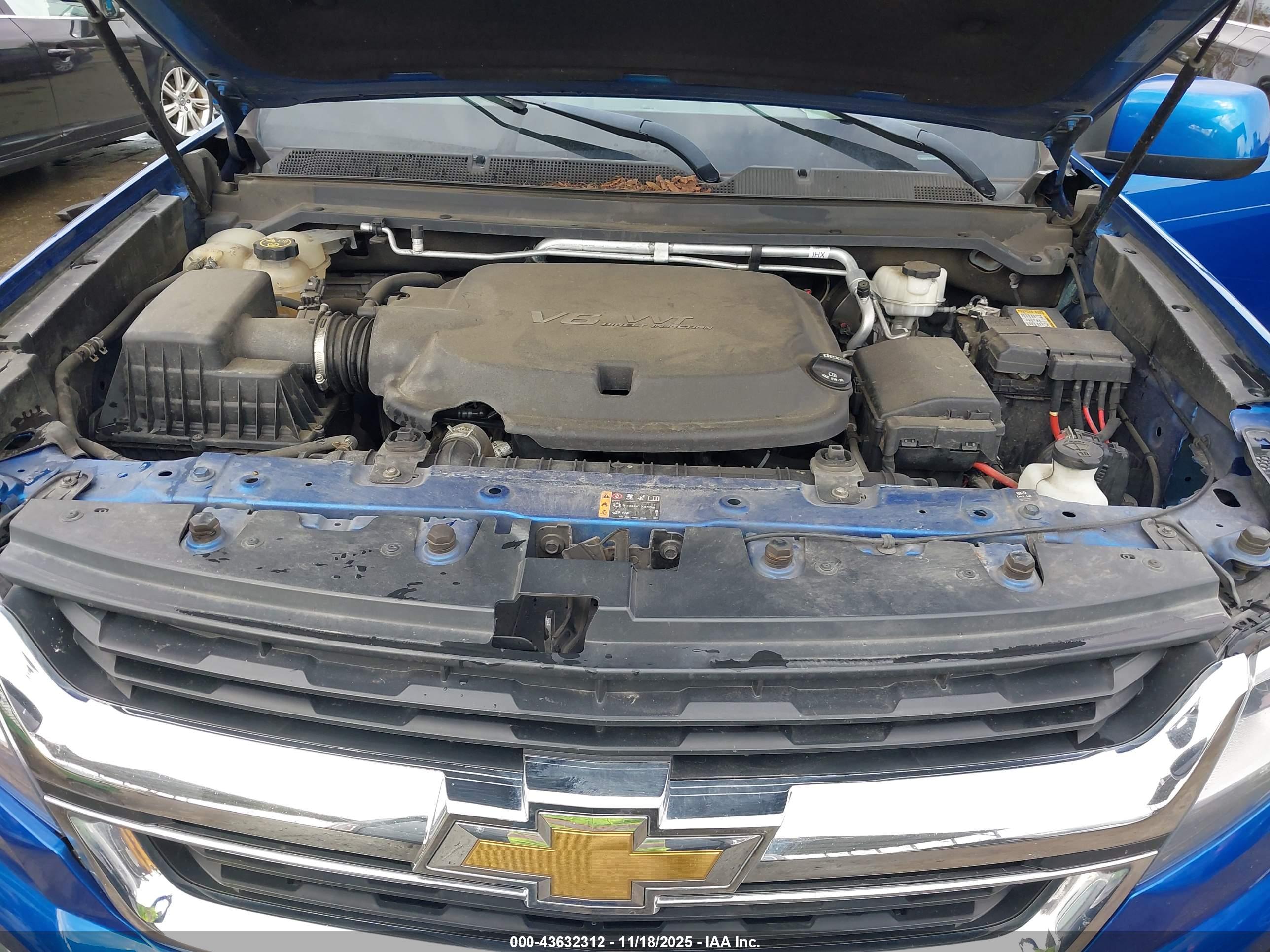 CHEVROLET COLORADO image 10