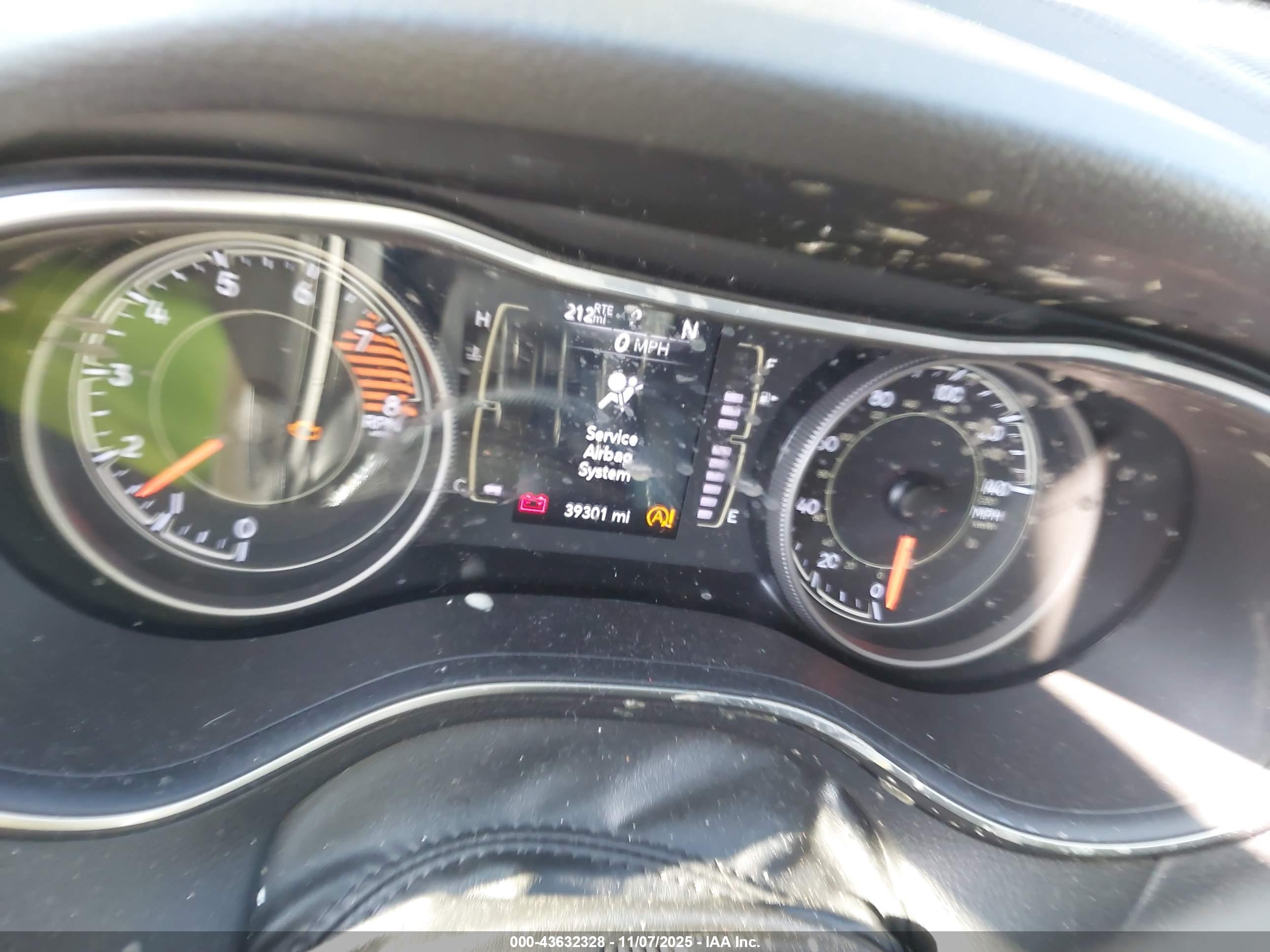 JEEP CHEROKEE image 7