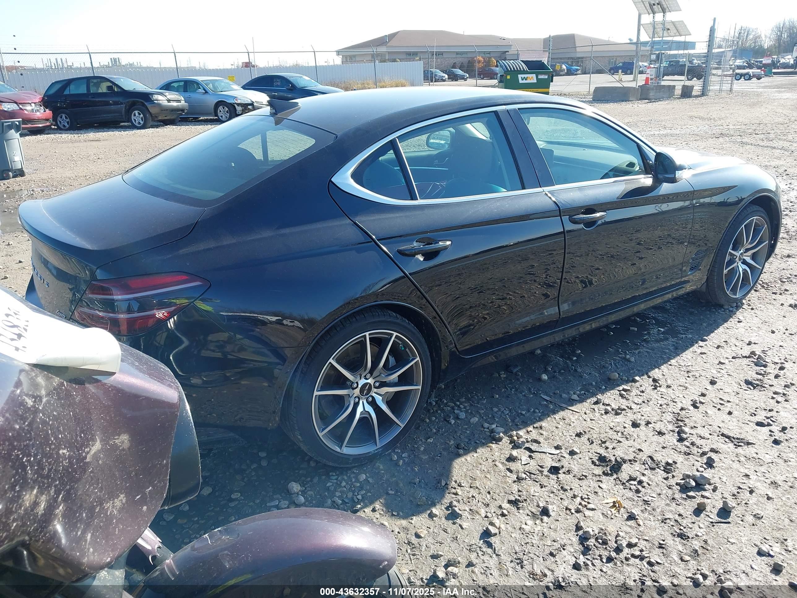 GENESIS G70 image 4