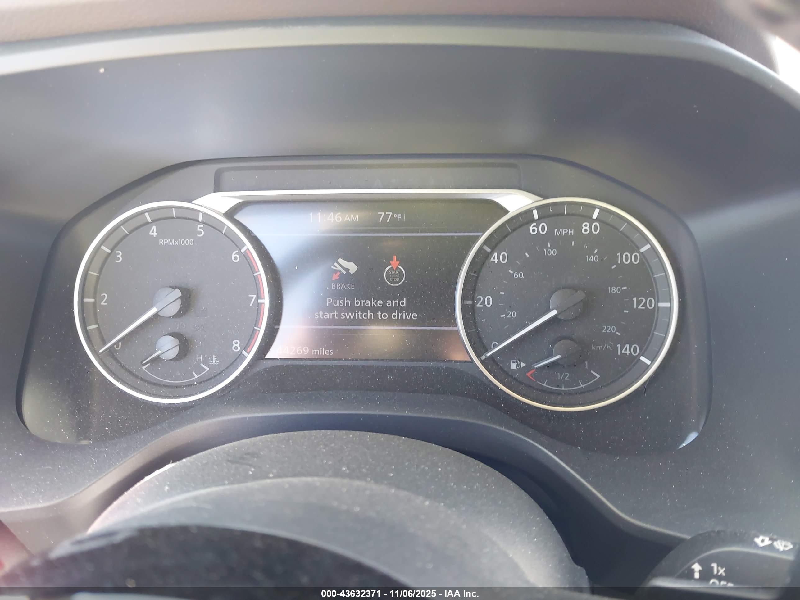 NISSAN ROGUE image 7
