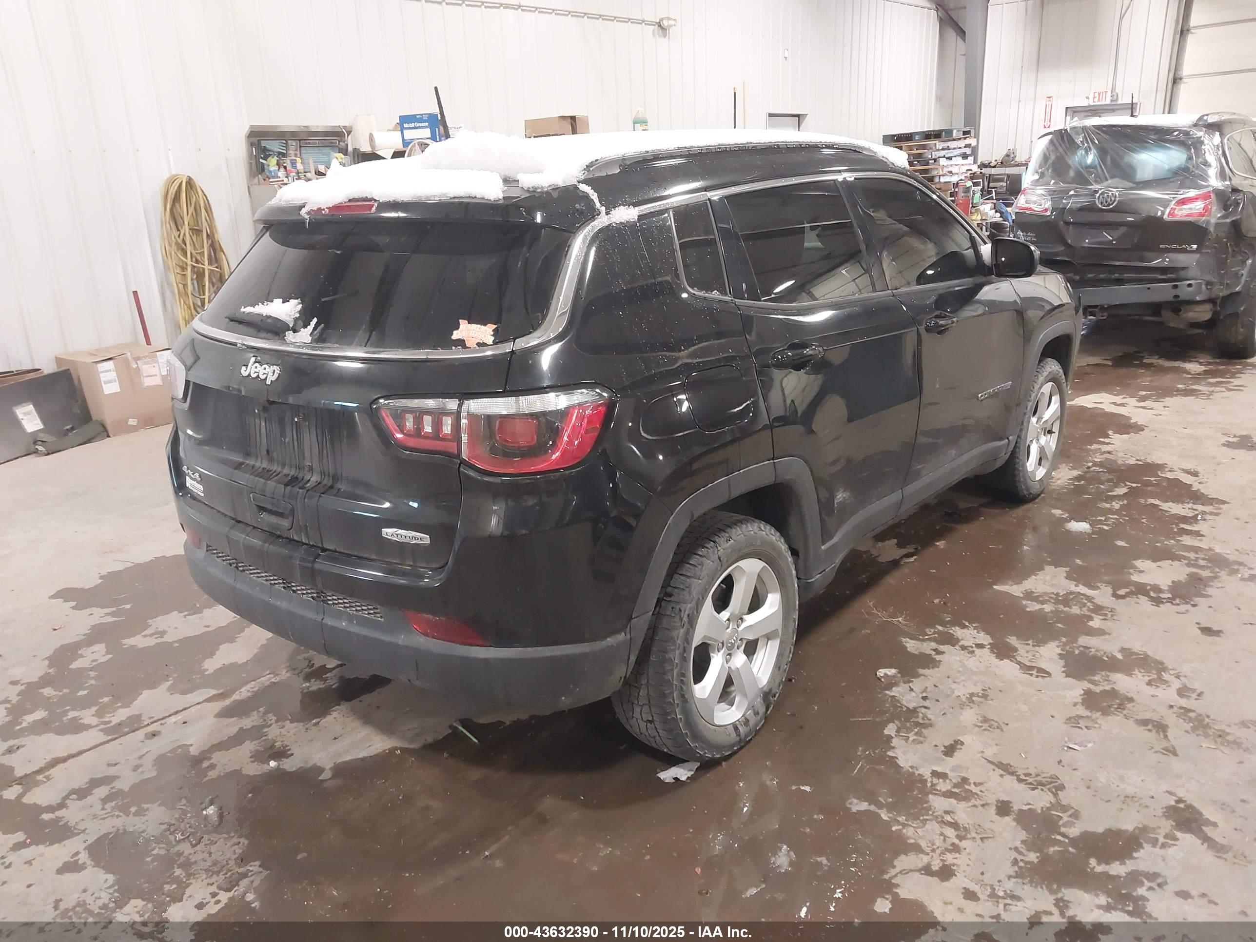JEEP COMPASS image 4