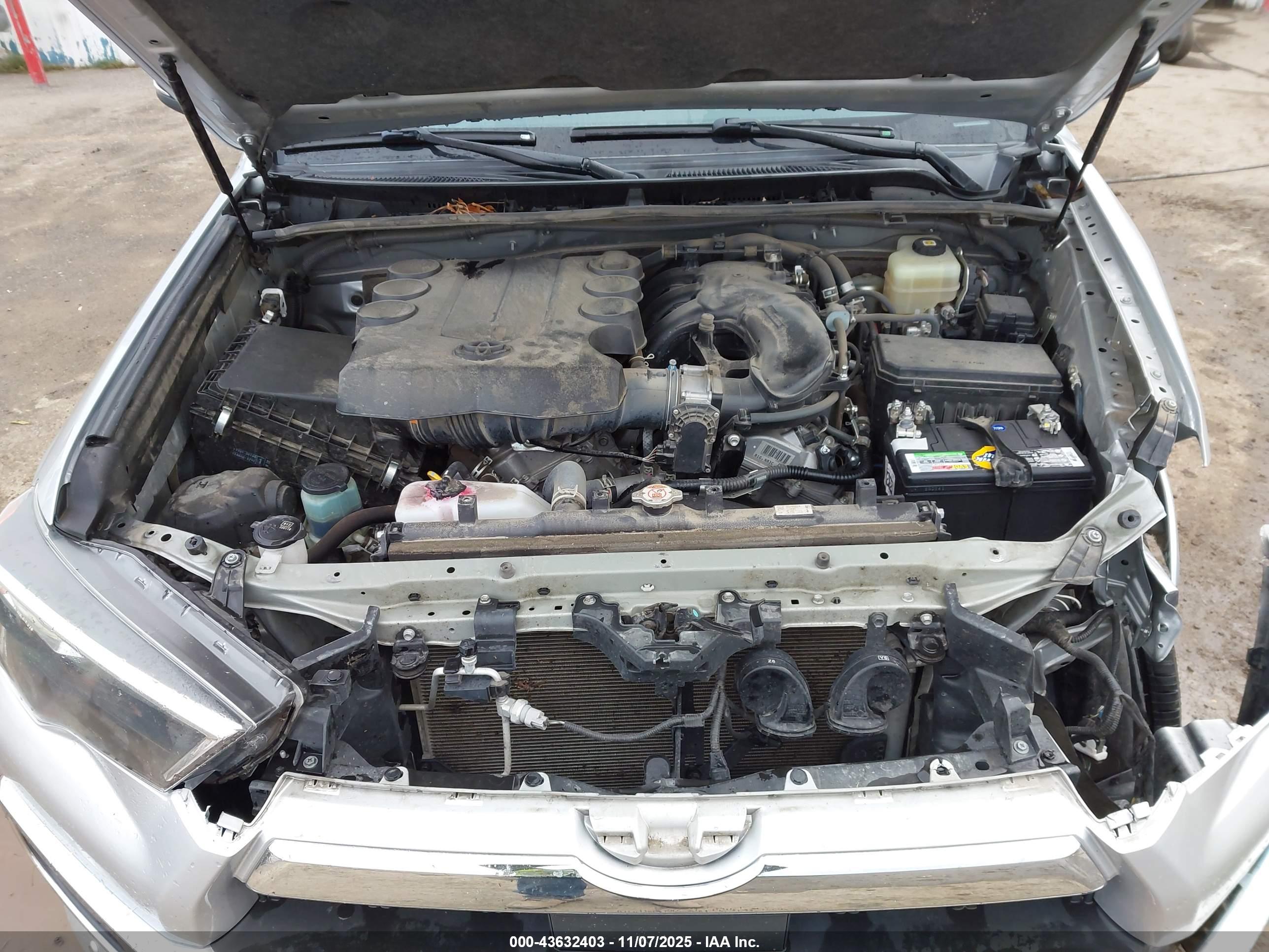 TOYOTA 4RUNNER image 10