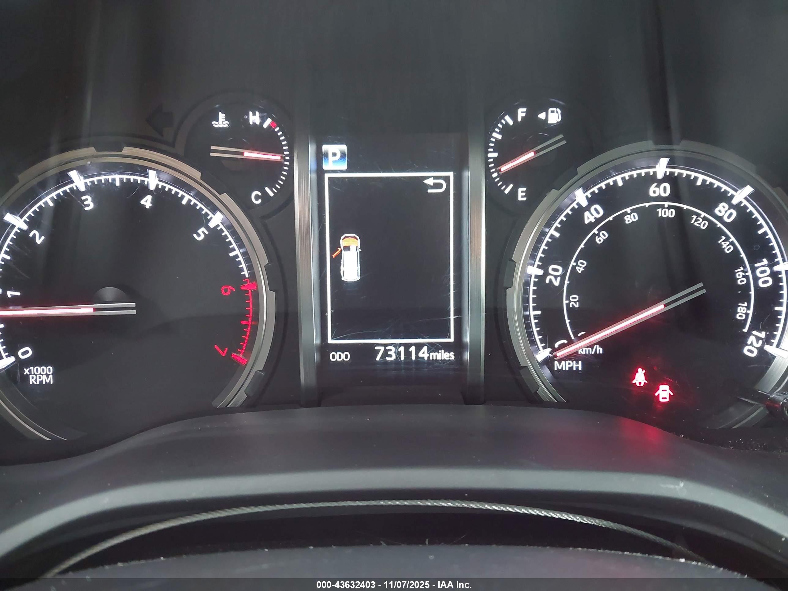 TOYOTA 4RUNNER image 7