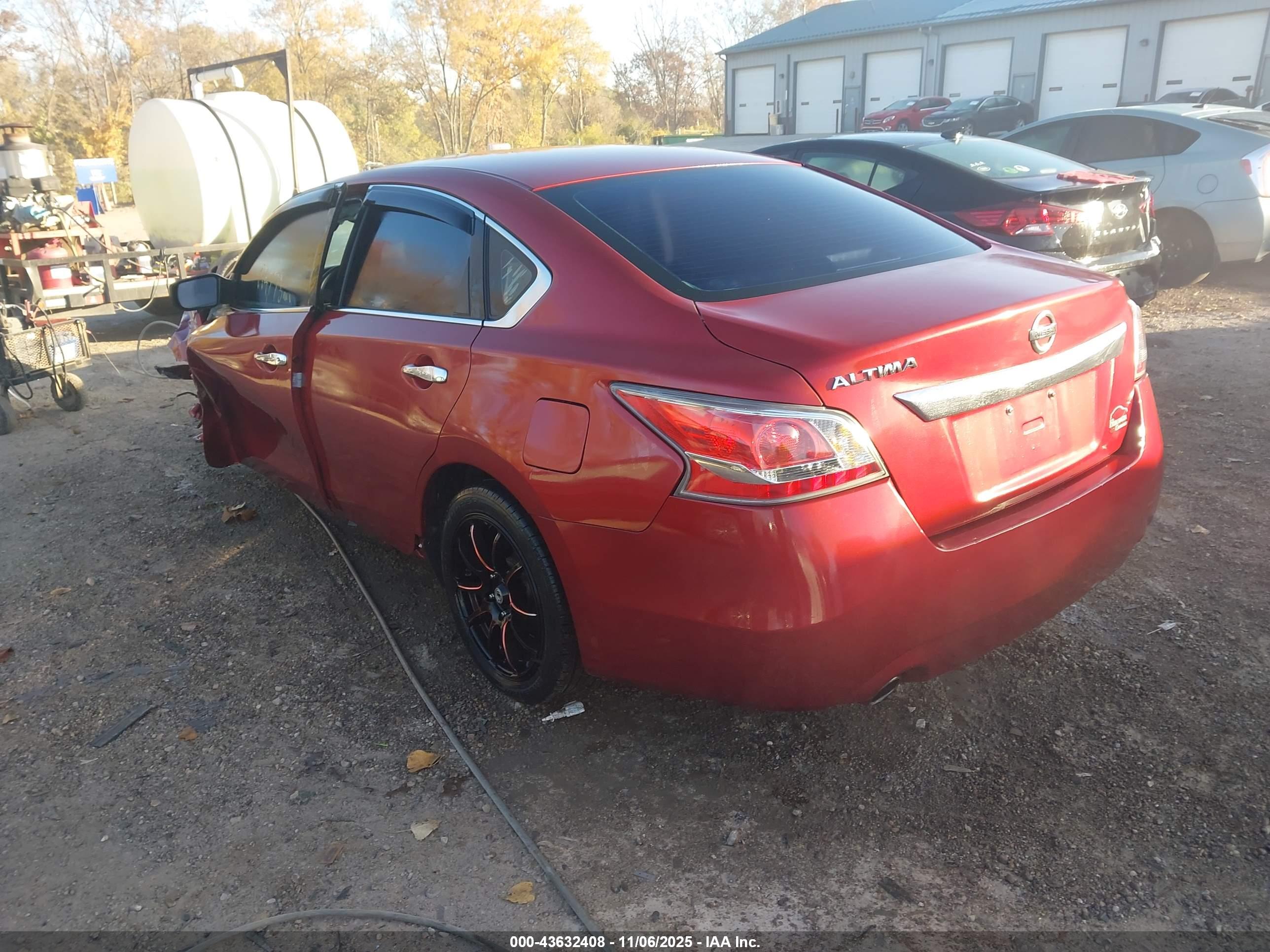 NISSAN ALTIMA image 3